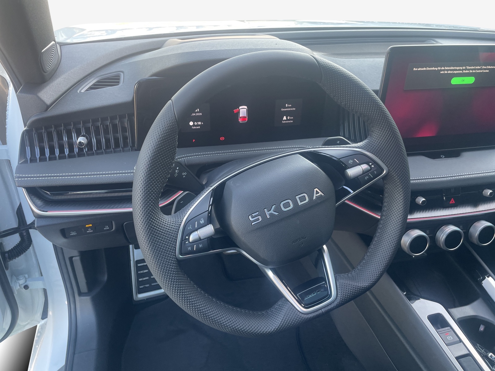 SKODA Superb Combi 1.5 TSI PHEV Sportline DSG-image-9