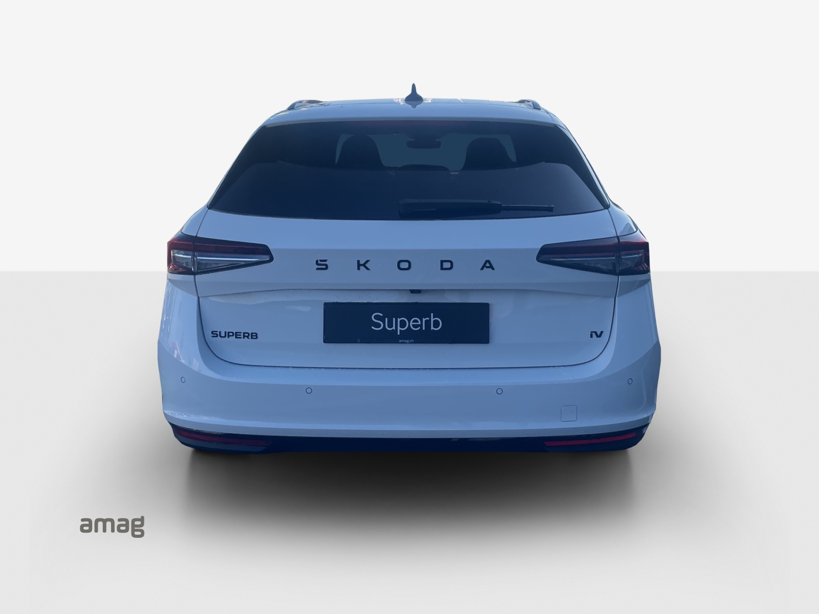SKODA Superb Combi 1.5 TSI PHEV Sportline DSG-image-3