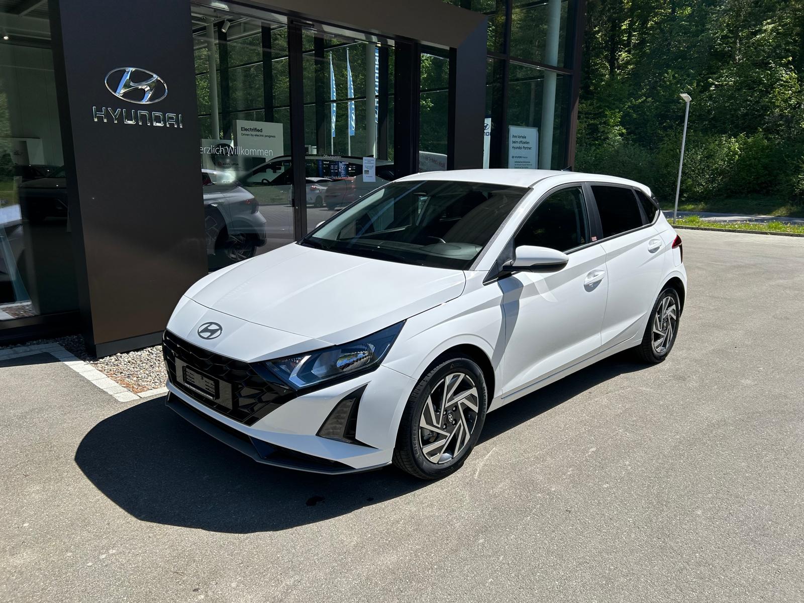 HYUNDAI i20 1.0 T-GDi Amplia DCT-image-1