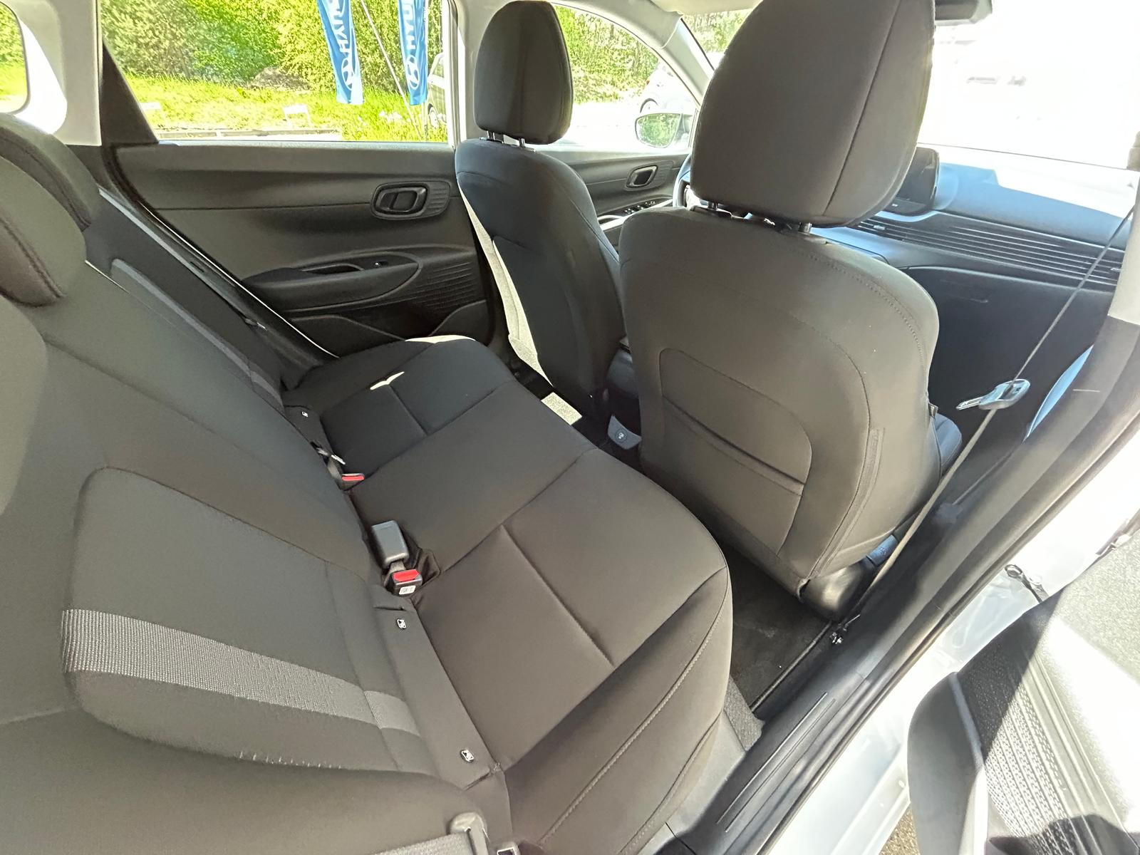 HYUNDAI i20 1.0 T-GDi Amplia DCT-image-7