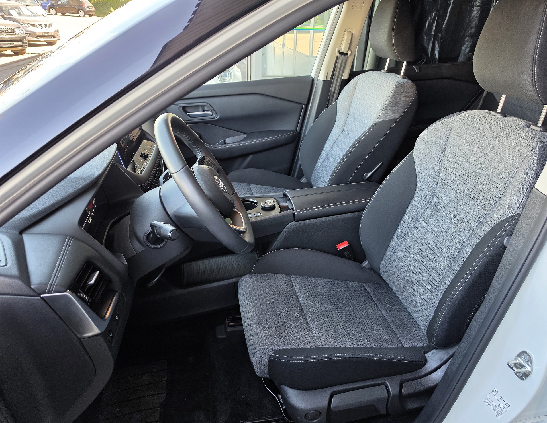 NISSAN X-Trail 1.5 VC-T N-Connecta e-4orce 4WD 7 Plätzer-image-11