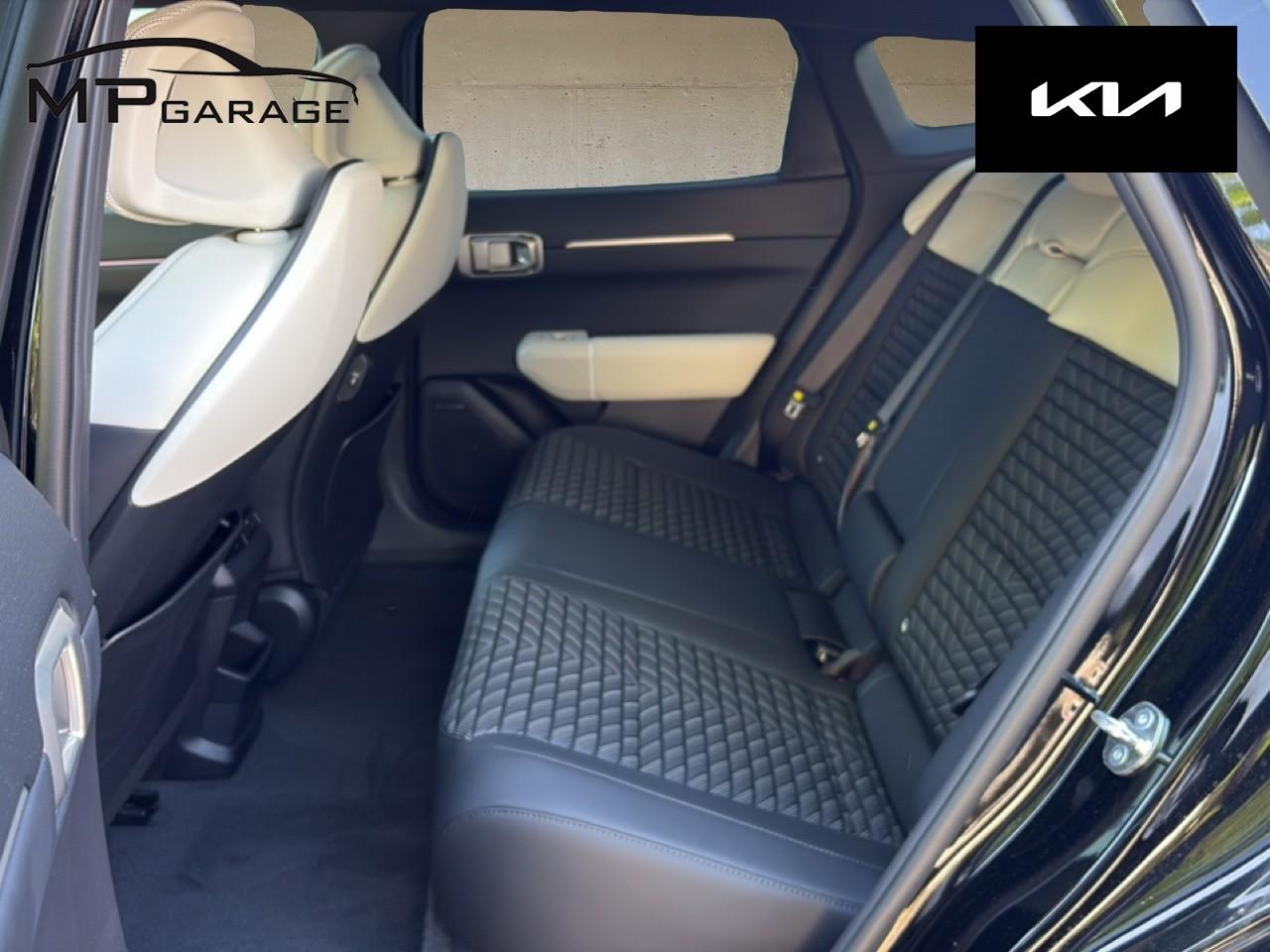 KIA EV4 Fastback 81 kWh GT-Line-image-13