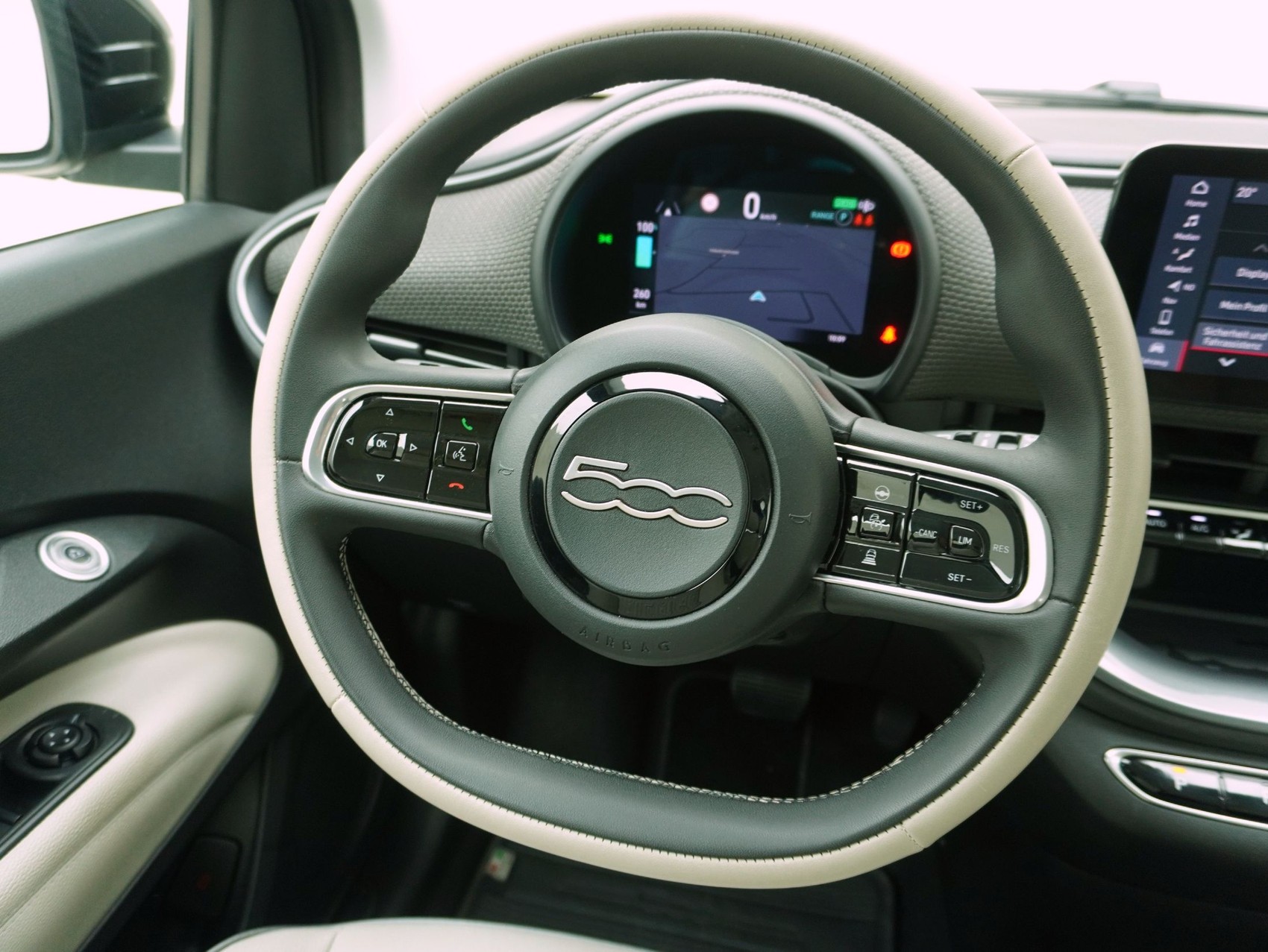 FIAT 500 La Prima-image-7