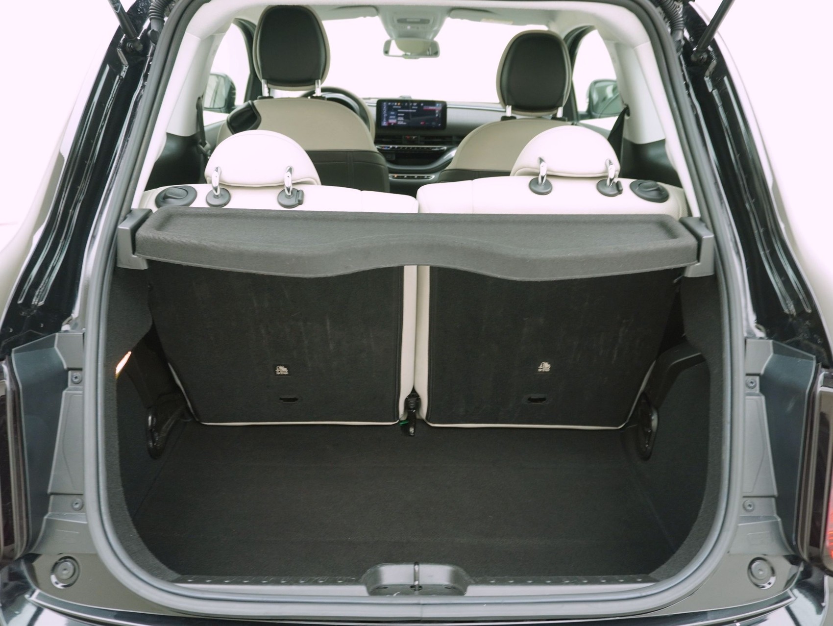 FIAT 500 La Prima-image-22