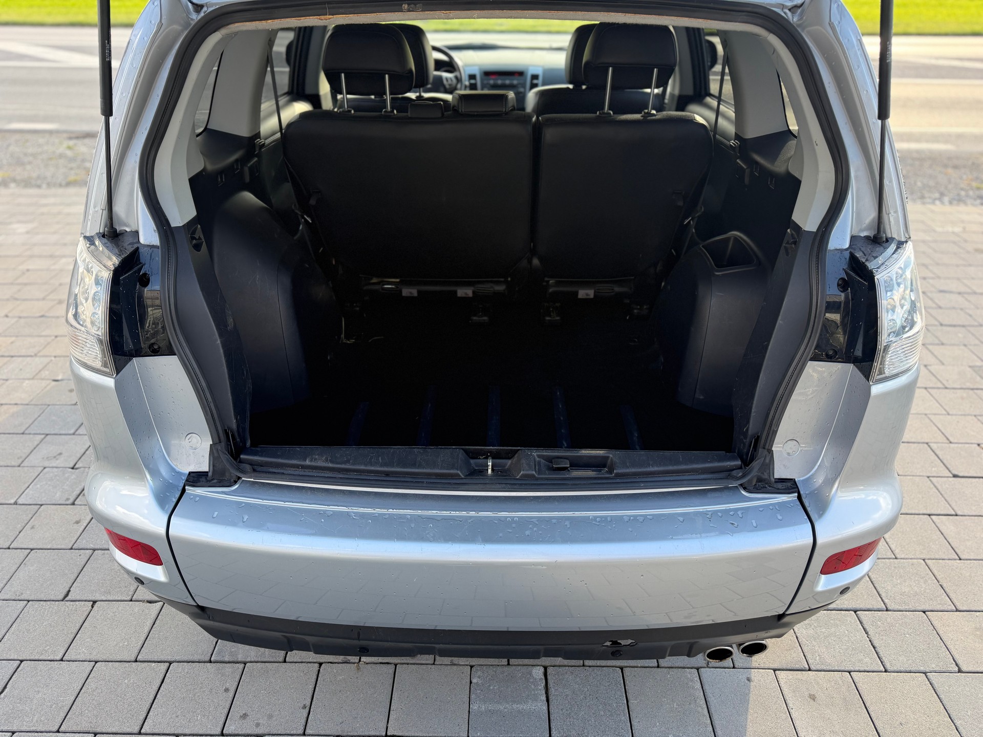 MITSUBISHI Outlander 2.2 DID Invite 4WD TC-SST-image-7