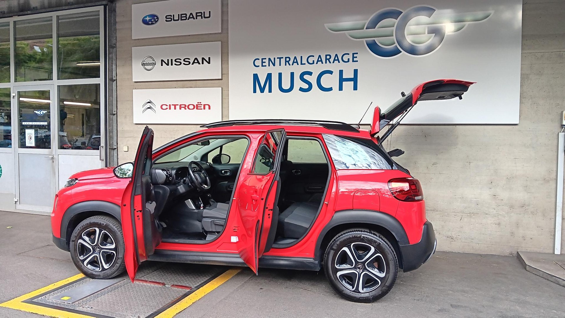 CITROEN C3 Aircross 1.2i PureTech Feel-image-9
