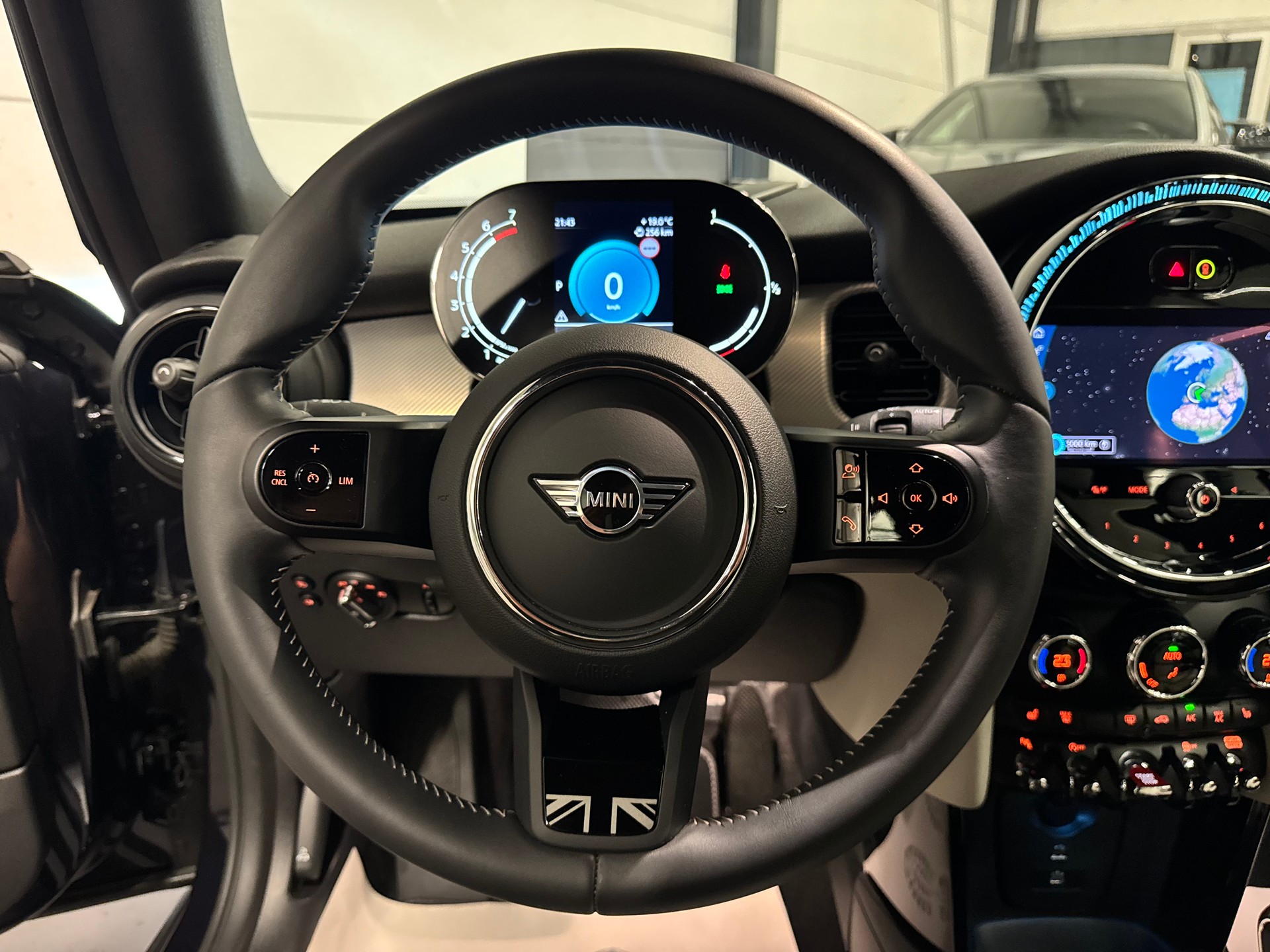 MINI Cooper Cabriolet DKG-image-26