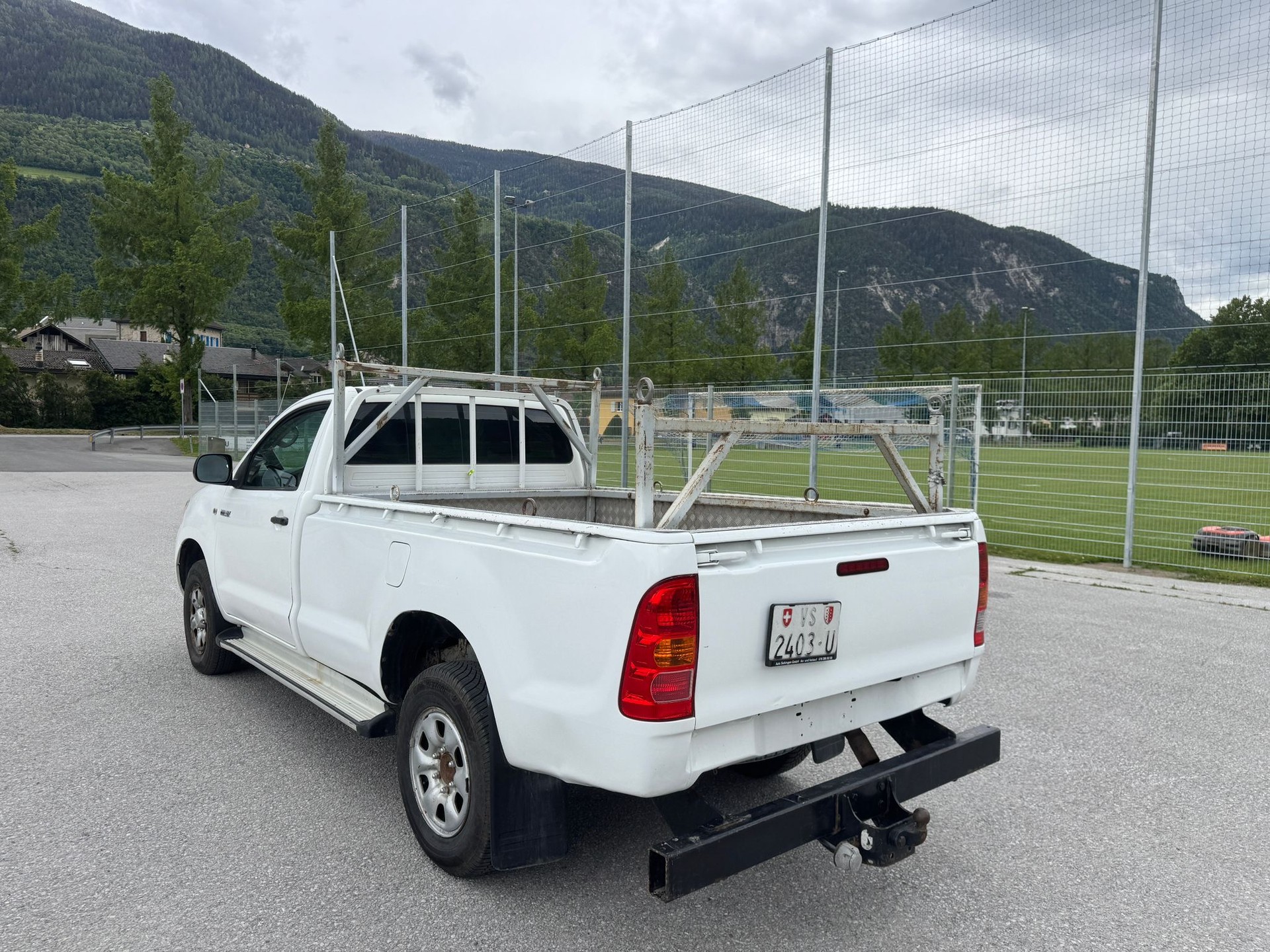 TOYOTA Hilux 4x4 SingleCab LineaLuna-image-7