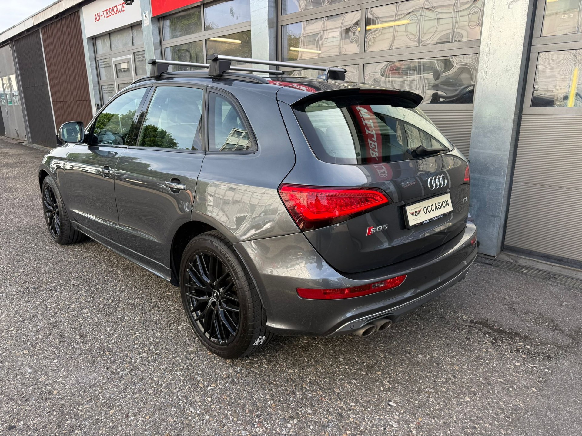 AUDI SQ5 3.0 TDI quattro tiptronic-image-6