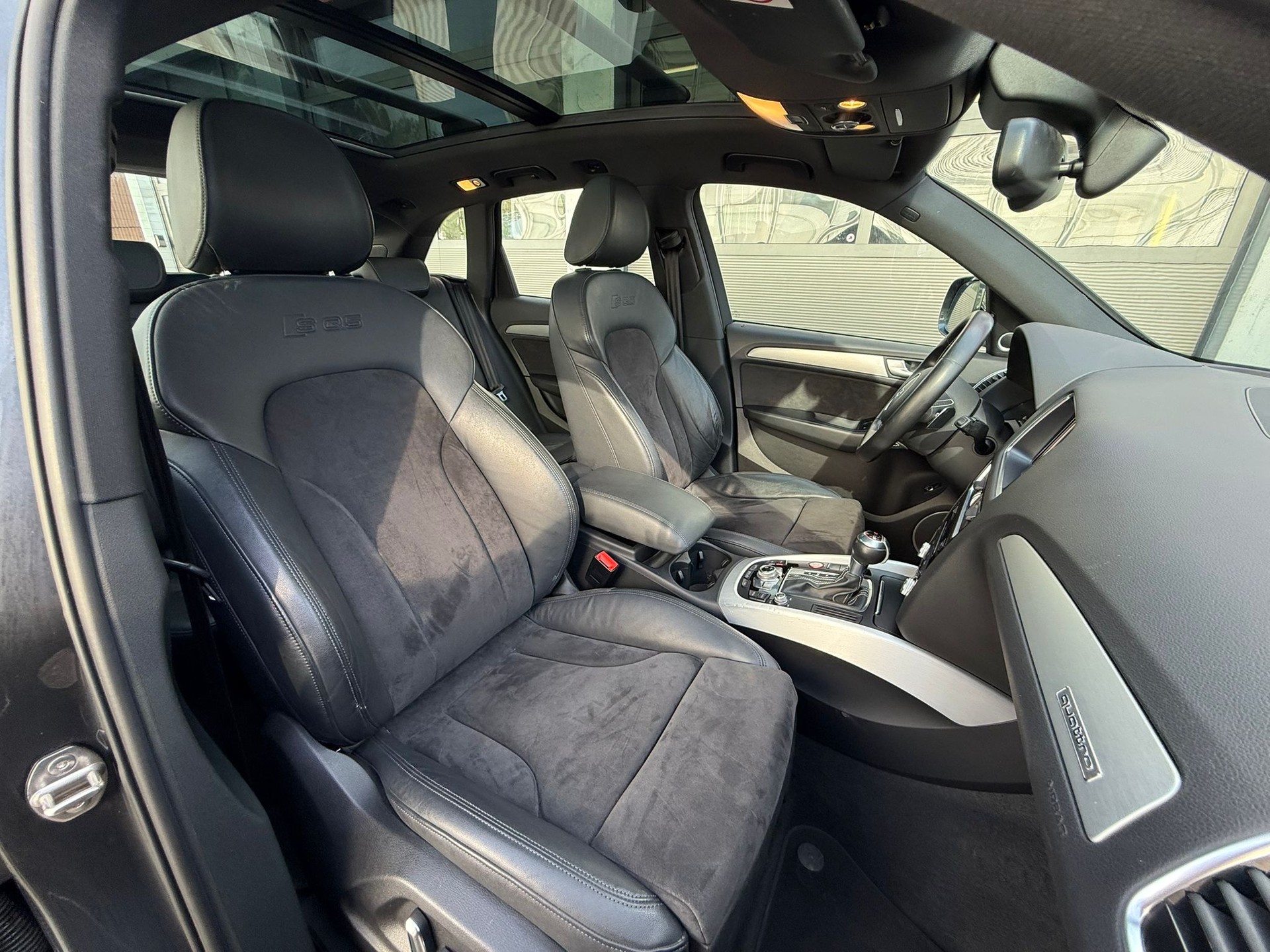 AUDI SQ5 3.0 TDI quattro tiptronic-image-9