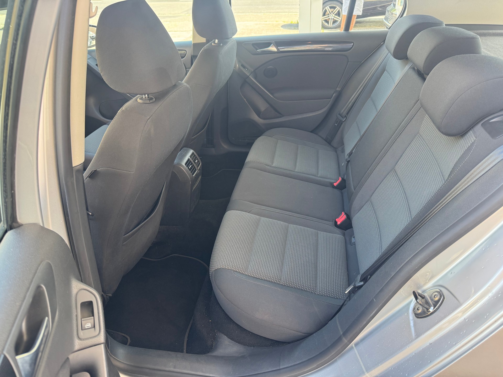 VW Golf 1.4 TSI Comfortline DSG-image-6