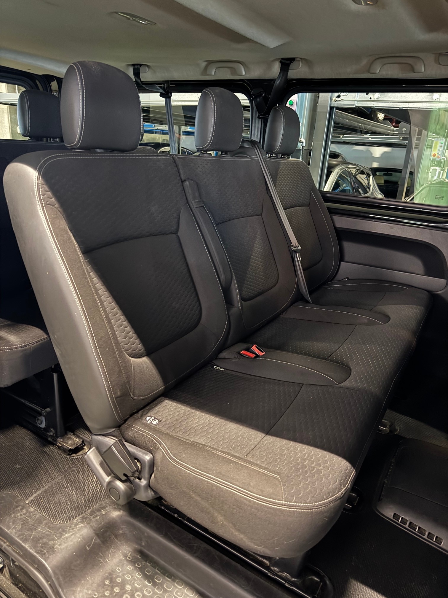 OPEL Vivaro 1.6 CDTI 2.9t L2H1 *9places*-image-9