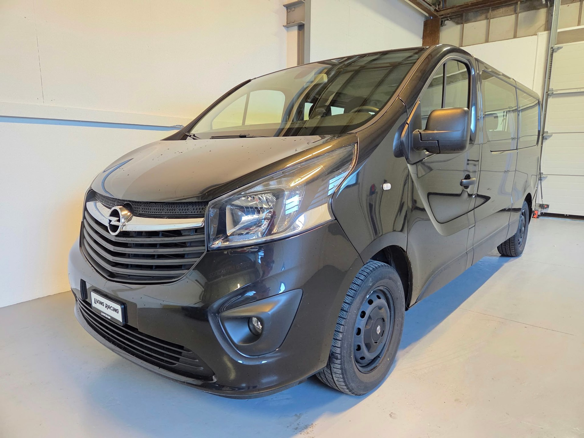 OPEL Vivaro 1.6 CDTI 2.9t L2H1 *9places* *Stock Valais*-image-1