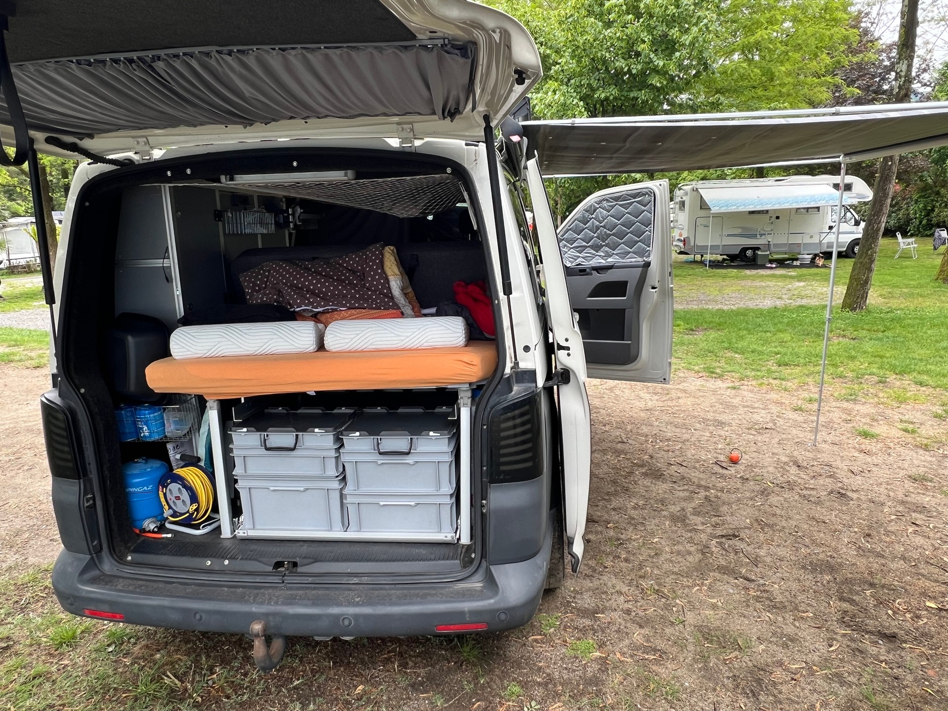 VW T5 4 Motion 2.5 TDI (174 PS)-image-1