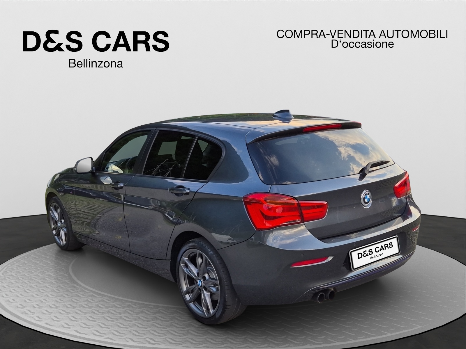 BMW 120i M Sport Steptronic-image-2