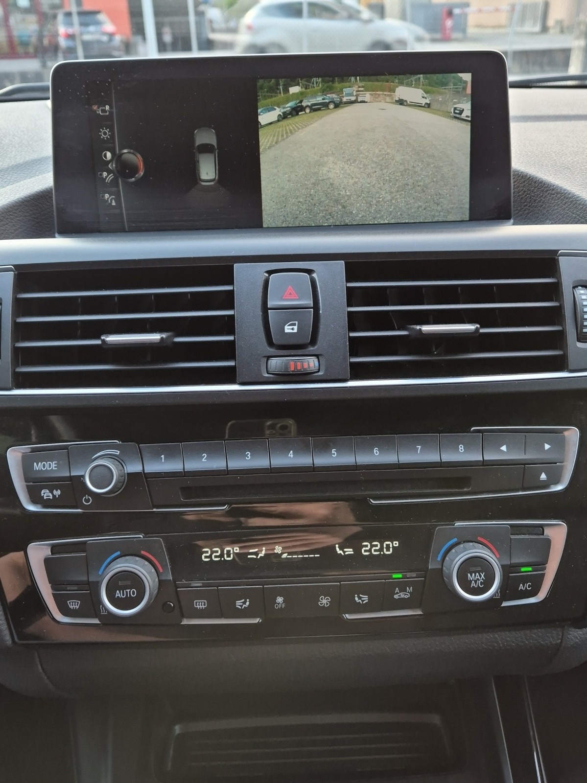 BMW 120i M Sport Steptronic-image-14