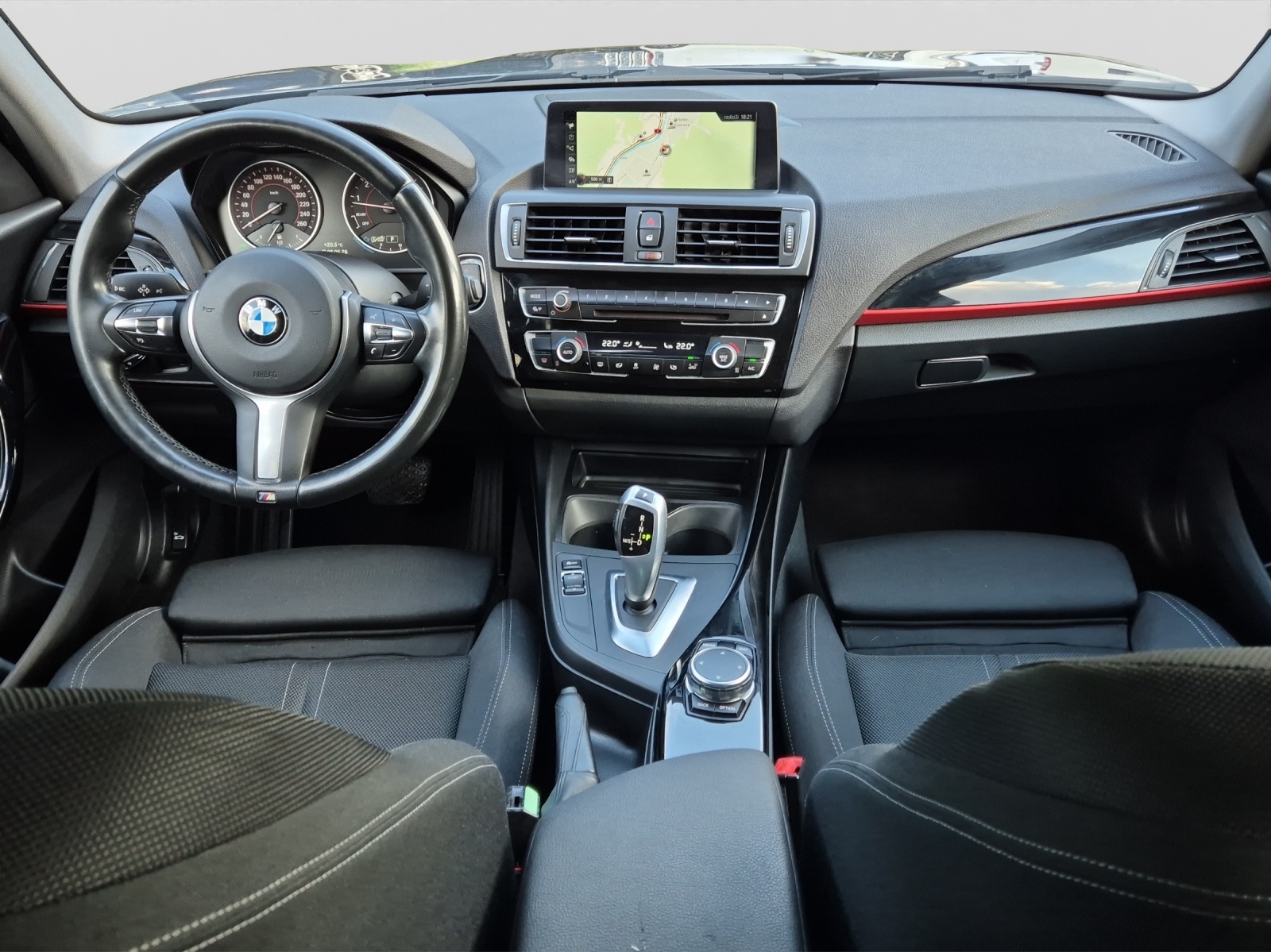 BMW 120i M Sport Steptronic-image-9