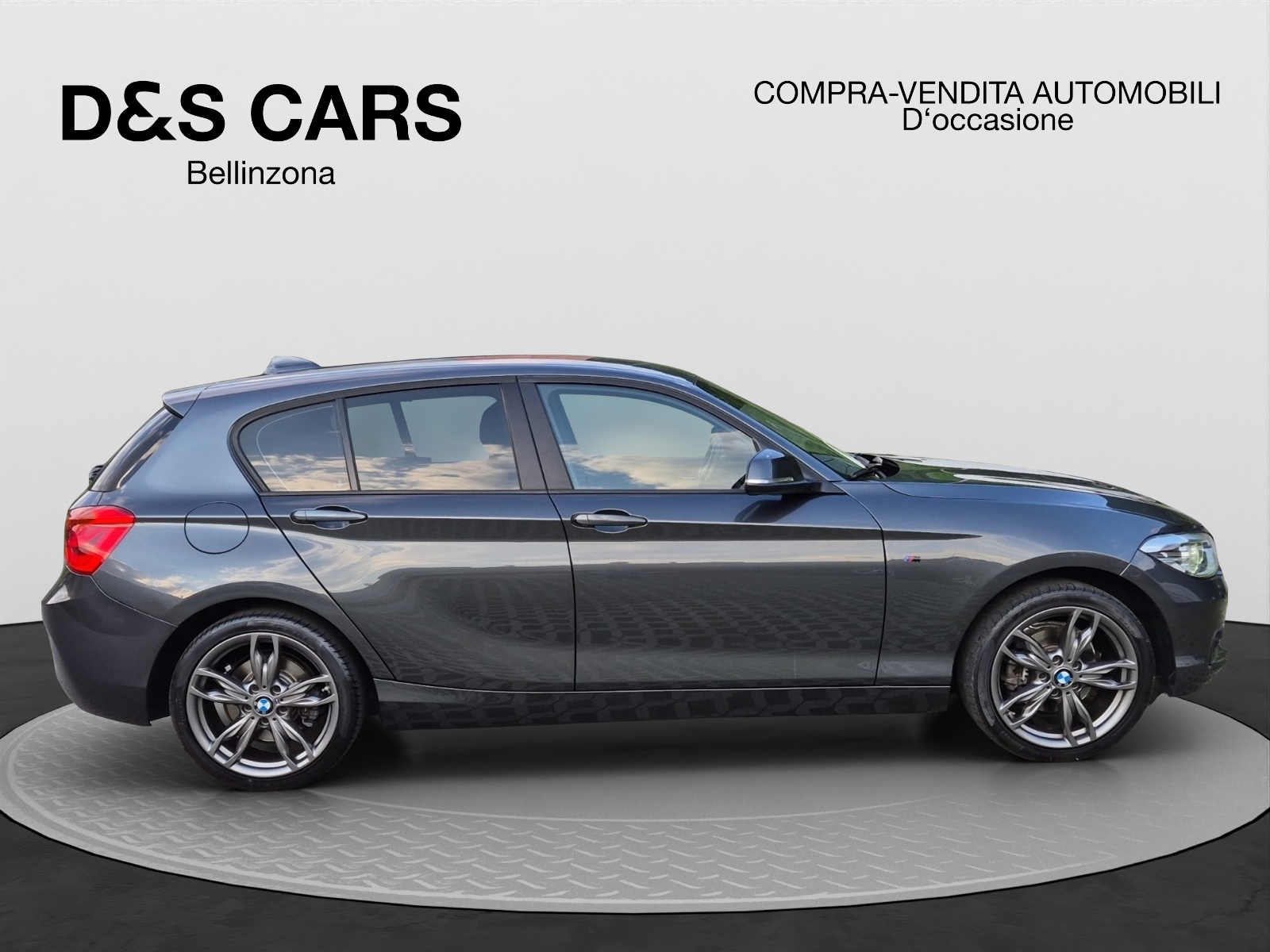 BMW 120i M Sport Steptronic-image-5