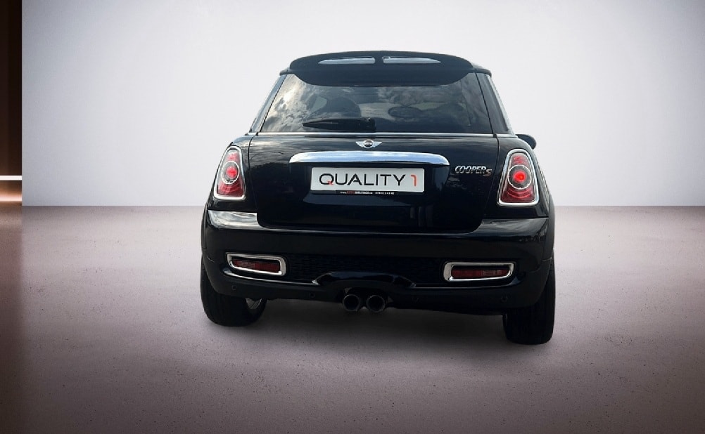 MINI 1.6i Cooper S-image-2