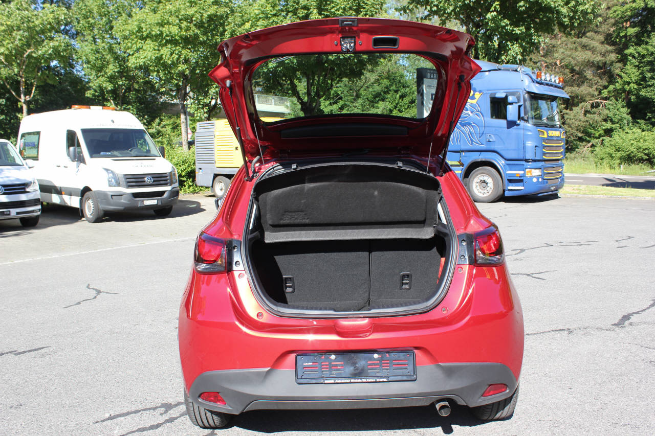 MAZDA 2 1.5 90 Ambition-image-4