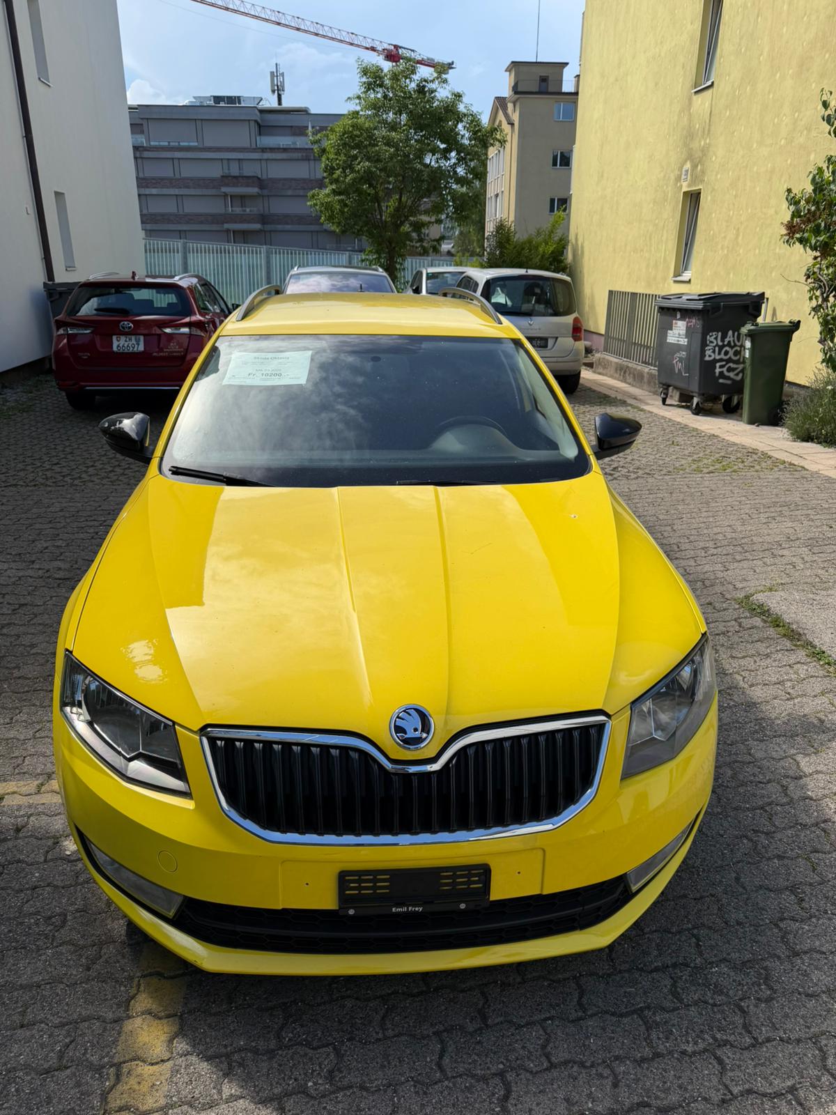 SKODA Octavia Combi 1.4 TSI Ambition DSG-image-0