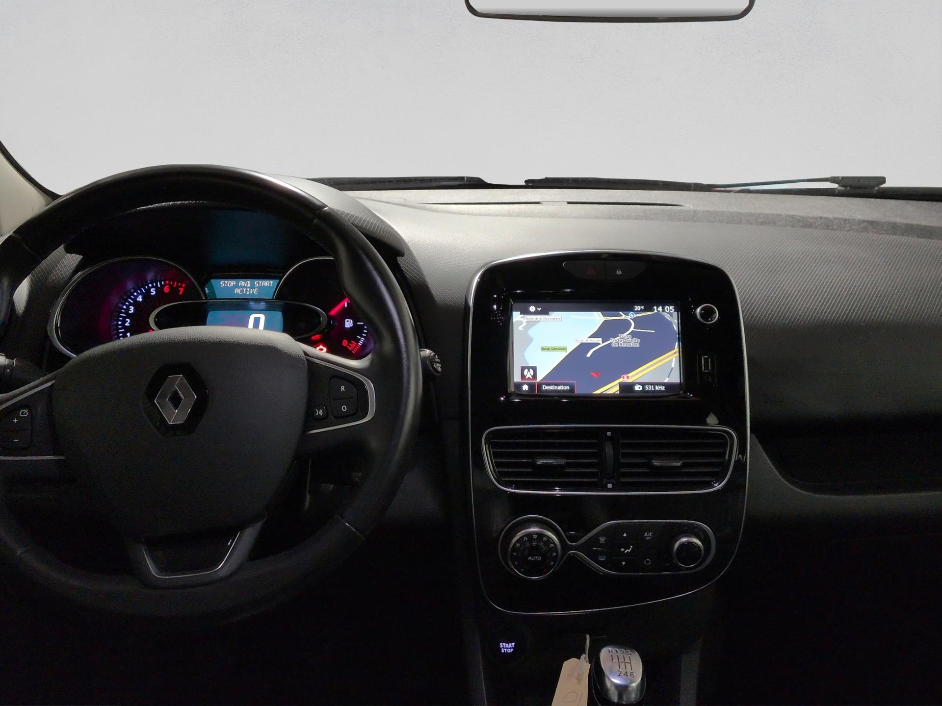 RENAULT Clio Grandtour 1.2 16V T Intens-image-13