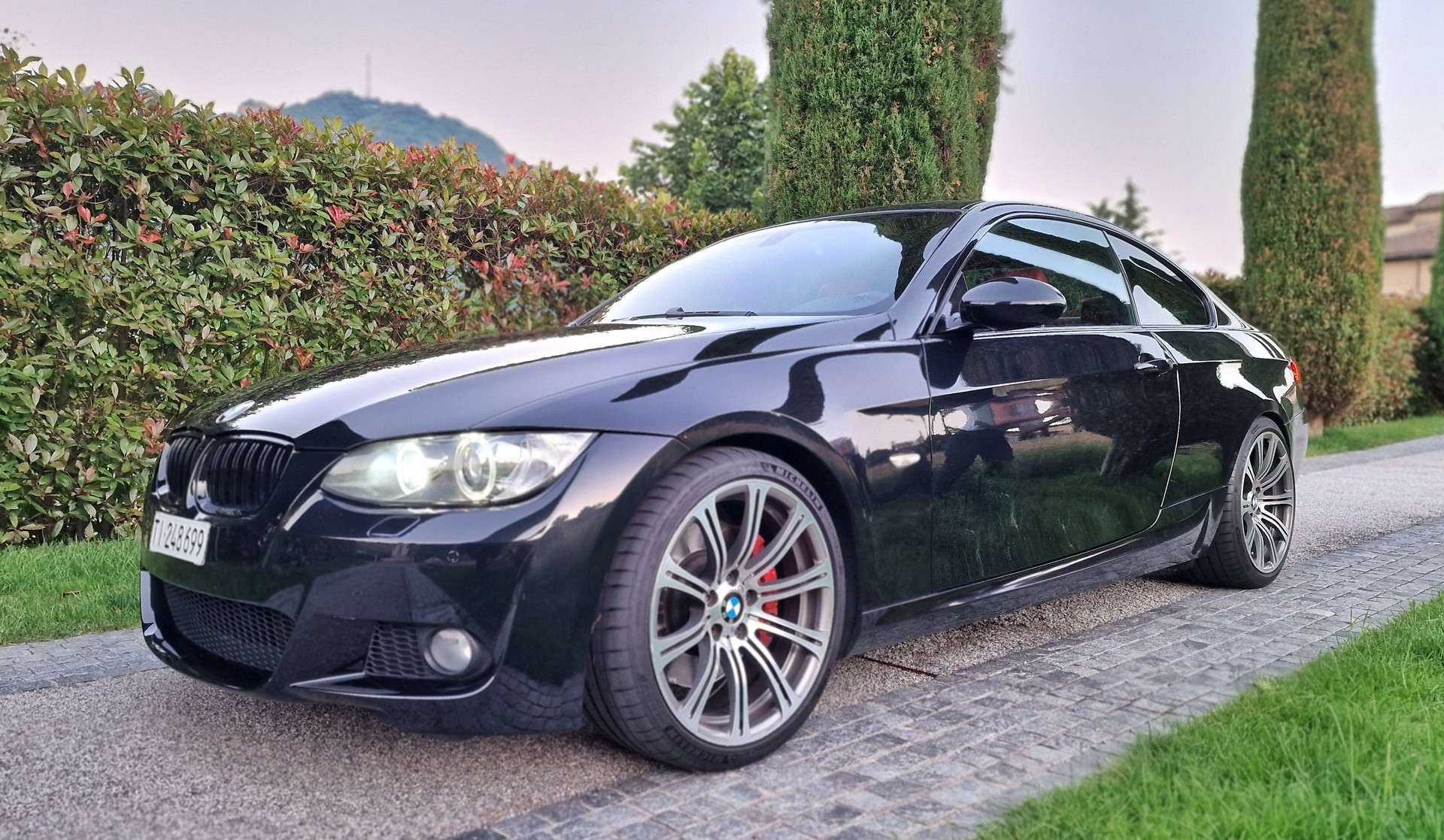 BMW 335d Coupé M Sportpaket Steptronic-image-5
