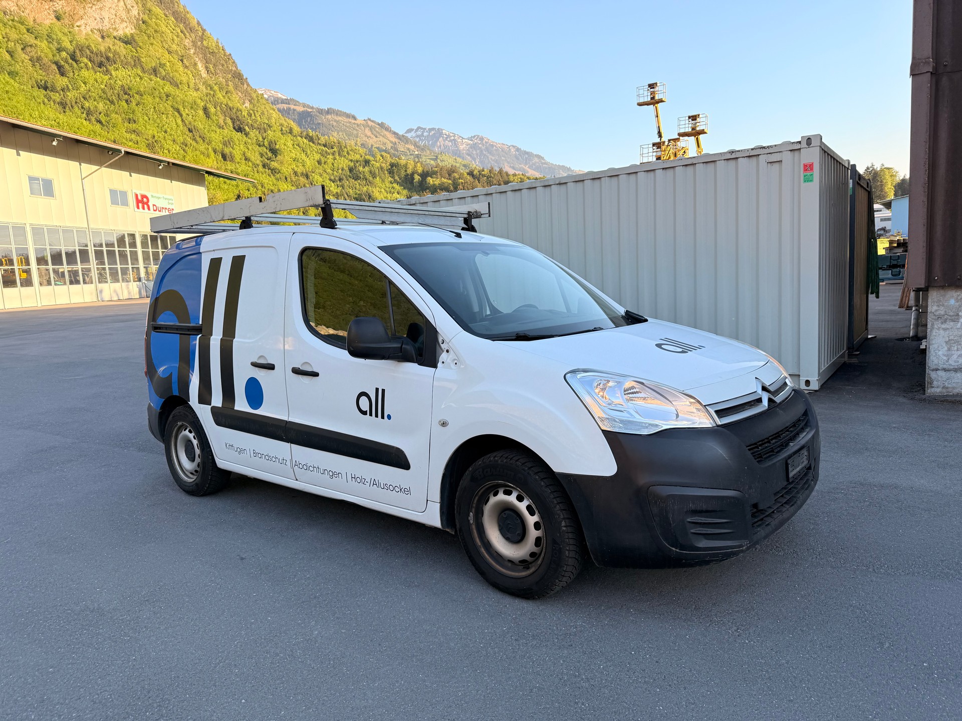 CITROEN Berlingo 1.6 VTi 98 Business-image-4