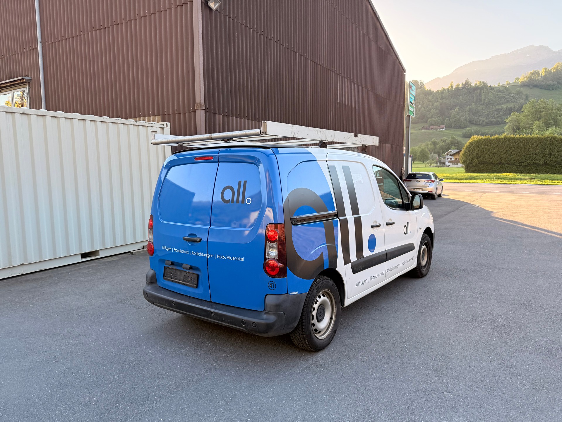 CITROEN Berlingo 1.6 VTi 98 Business-image-5