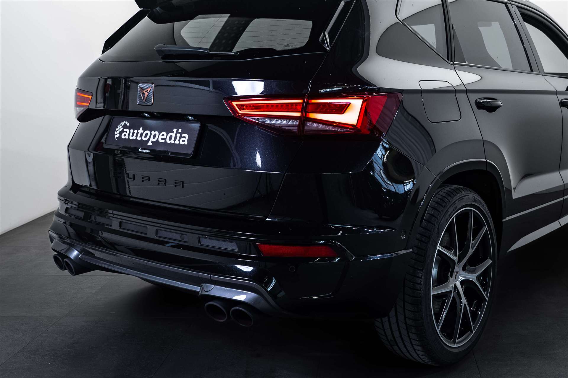 CUPRA Ateca 2.0TSI VZ 4Drive DSG 300PS-image-3