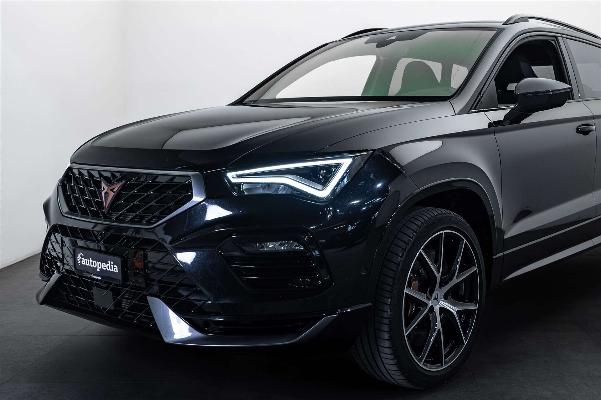CUPRA Ateca 2.0TSI VZ 4Drive DSG 300PS-image-1