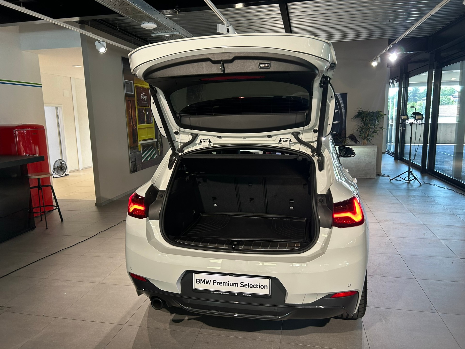 BMW X2 xDrive 25e M Sport Steptronic-image-15