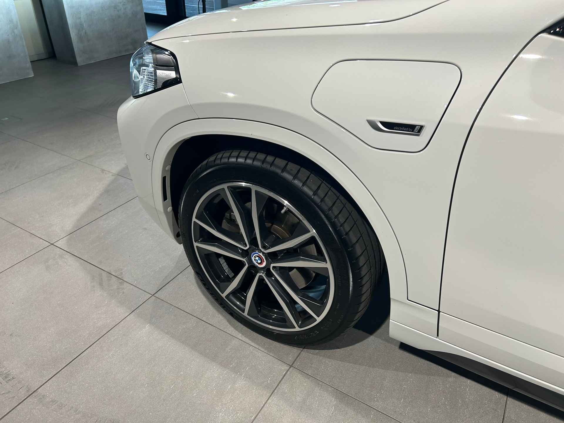 BMW X2 xDrive 25e M Sport Steptronic-image-18