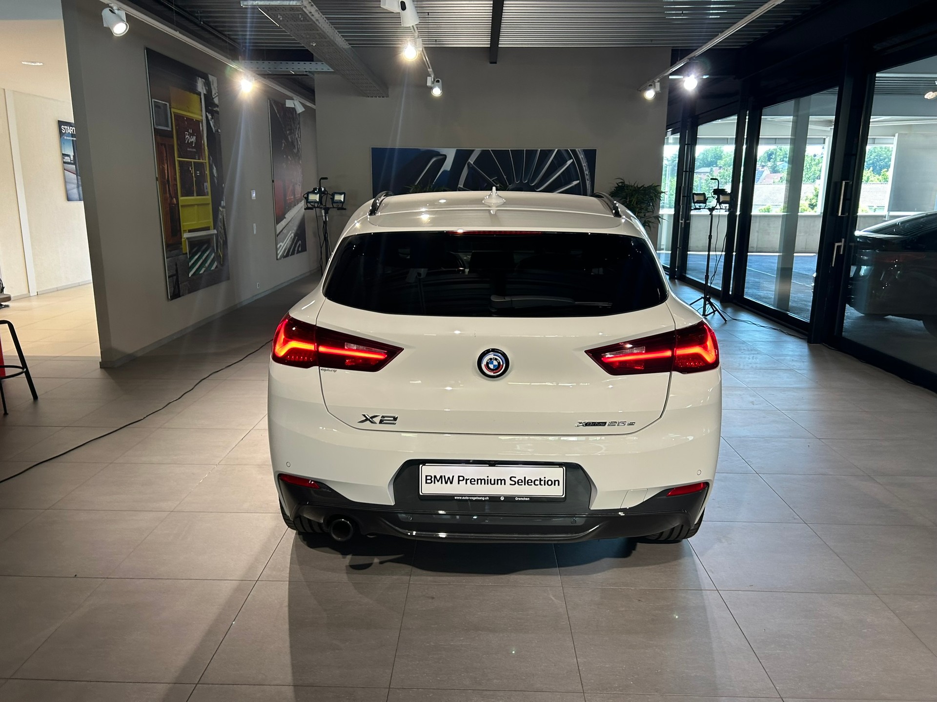 BMW X2 xDrive 25e M Sport Steptronic-image-11
