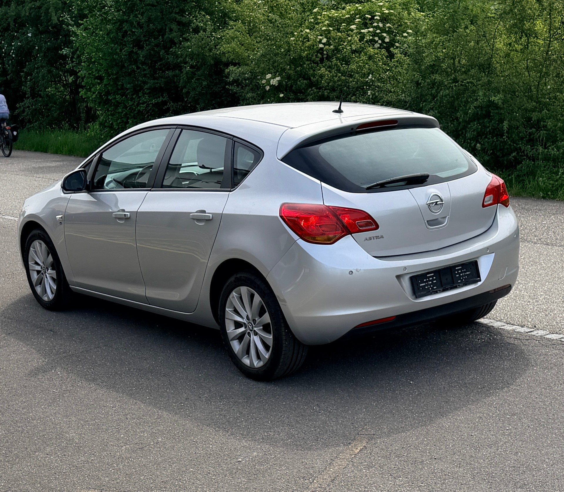 OPEL 1.6 eTEC Anniversary-image-2