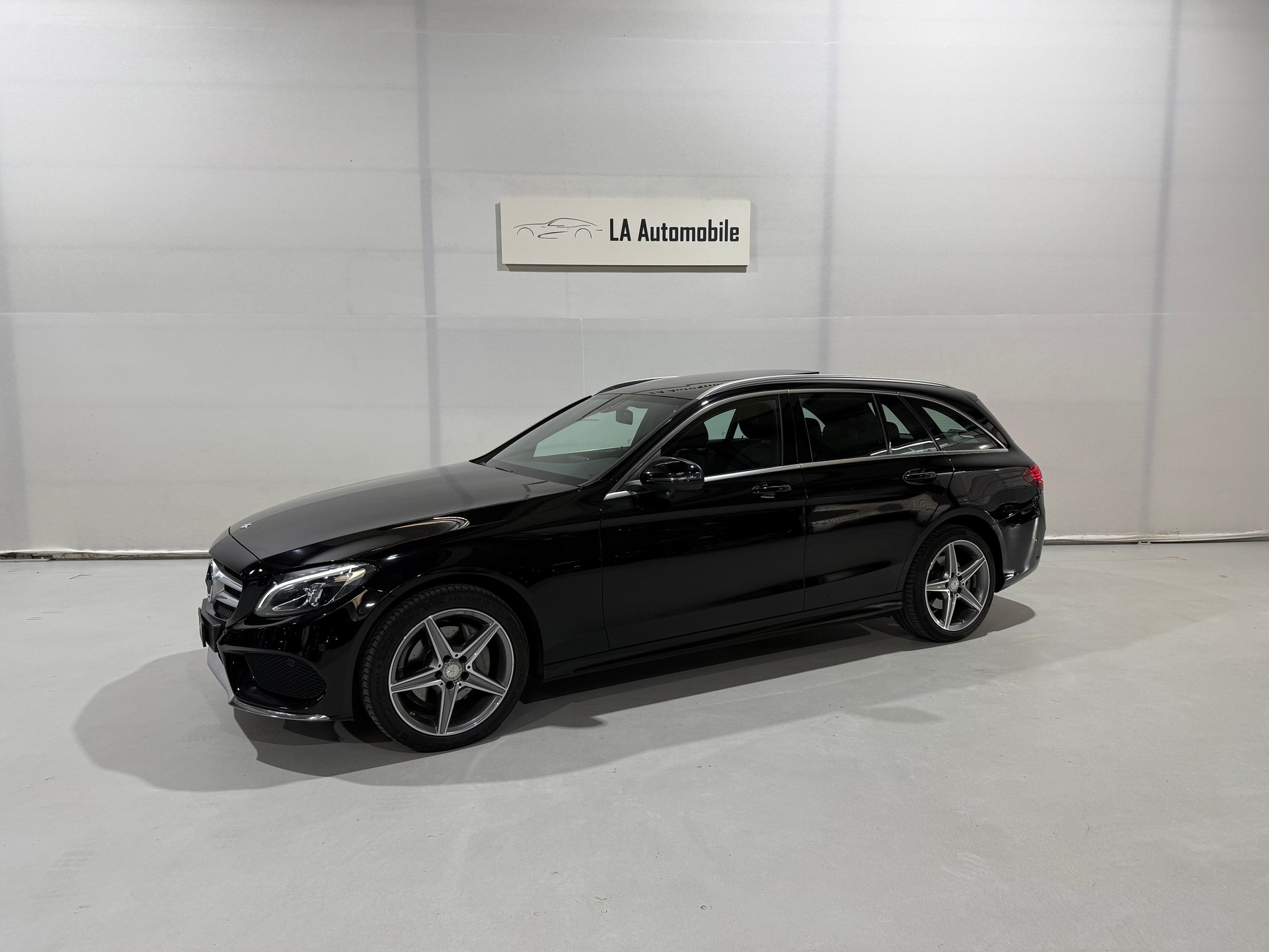 MERCEDES-BENZ C 200 AMG Line 4Matic 7G-Tronic-image-1