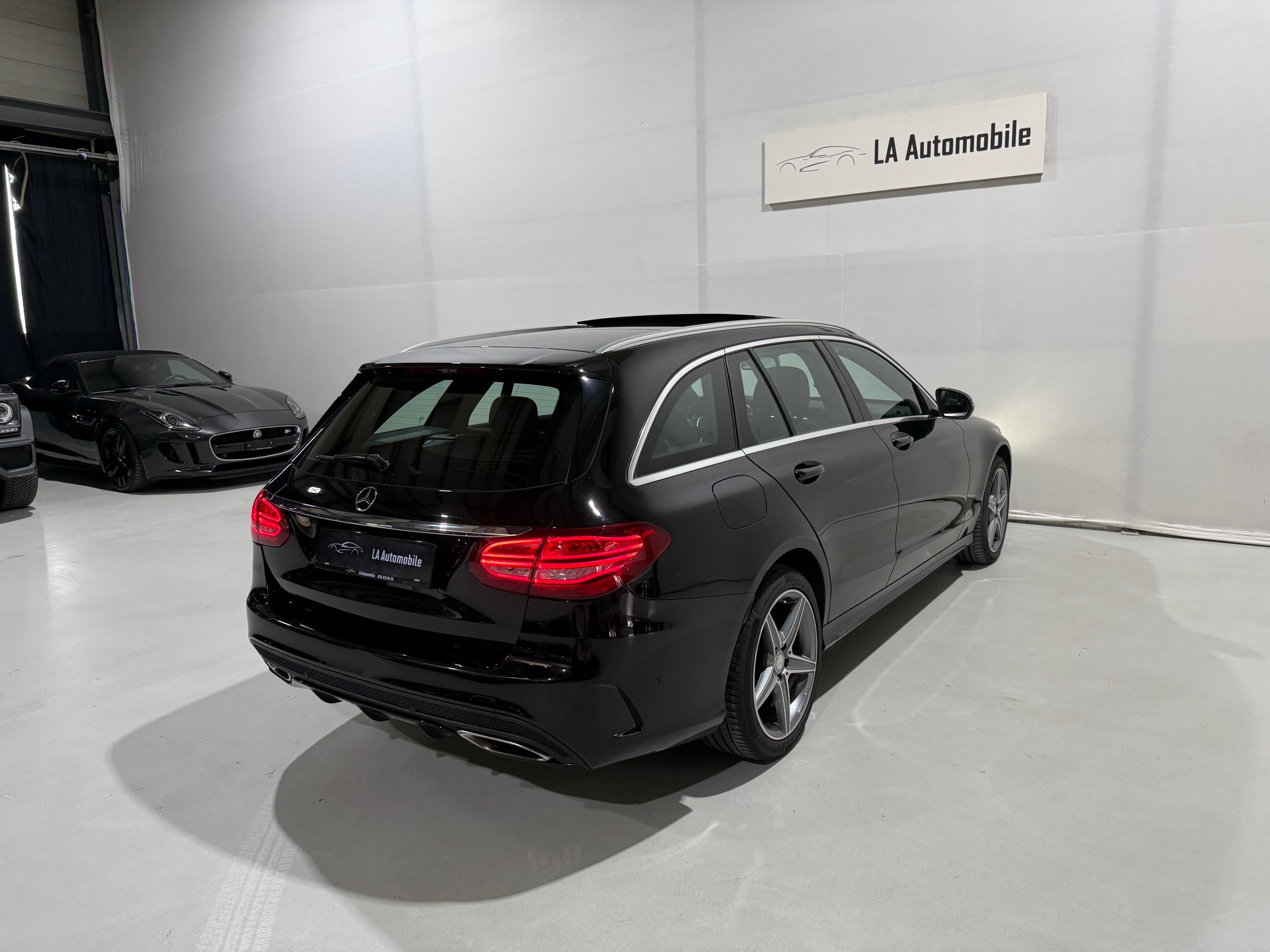 MERCEDES-BENZ C 200 AMG Line 4Matic 7G-Tronic-image-7