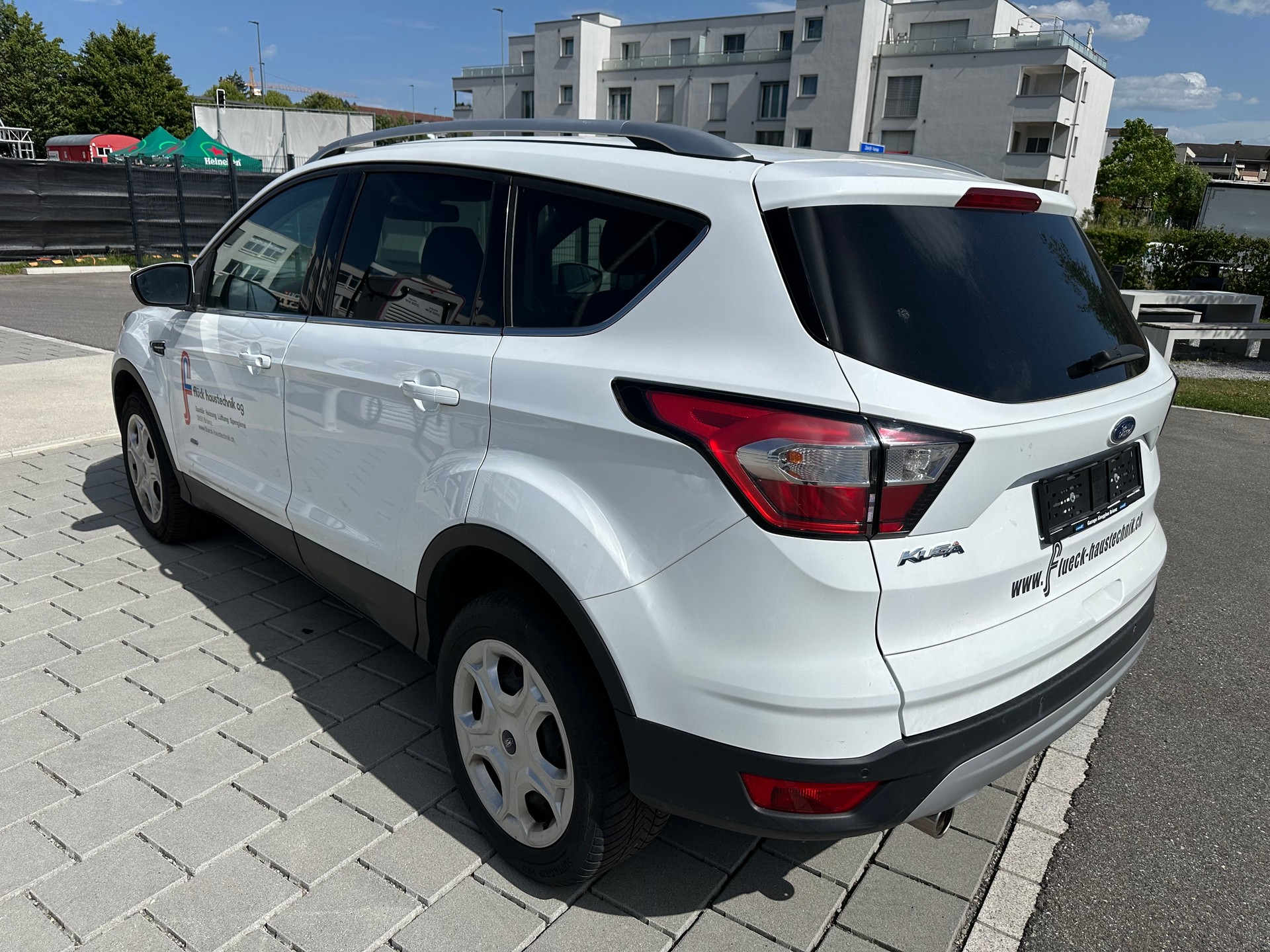 FORD Kuga 2.0 TDCi ST Line 4WD PowerShift-image-2