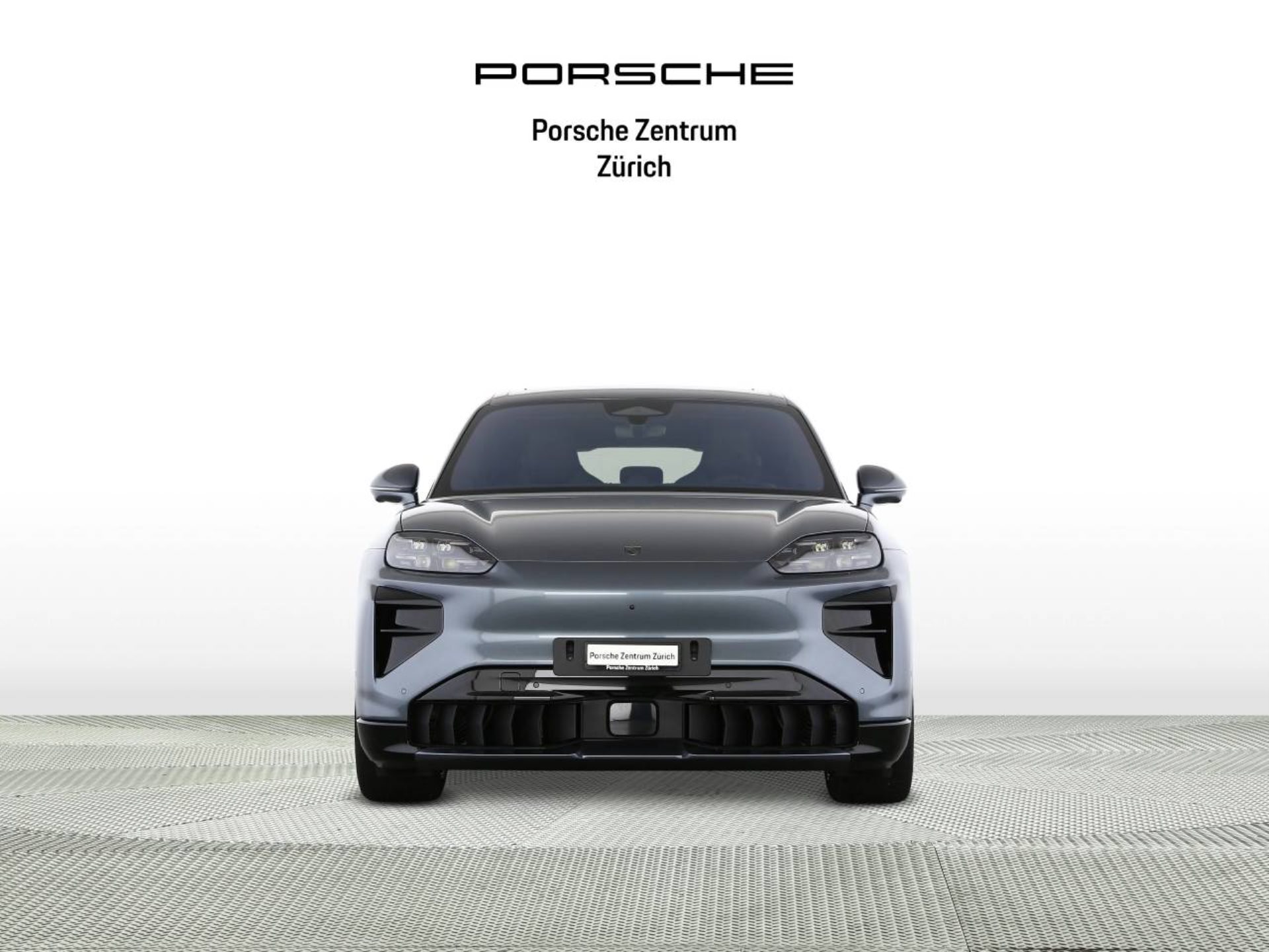 PORSCHE Cayenne Turbo Electric-image-5
