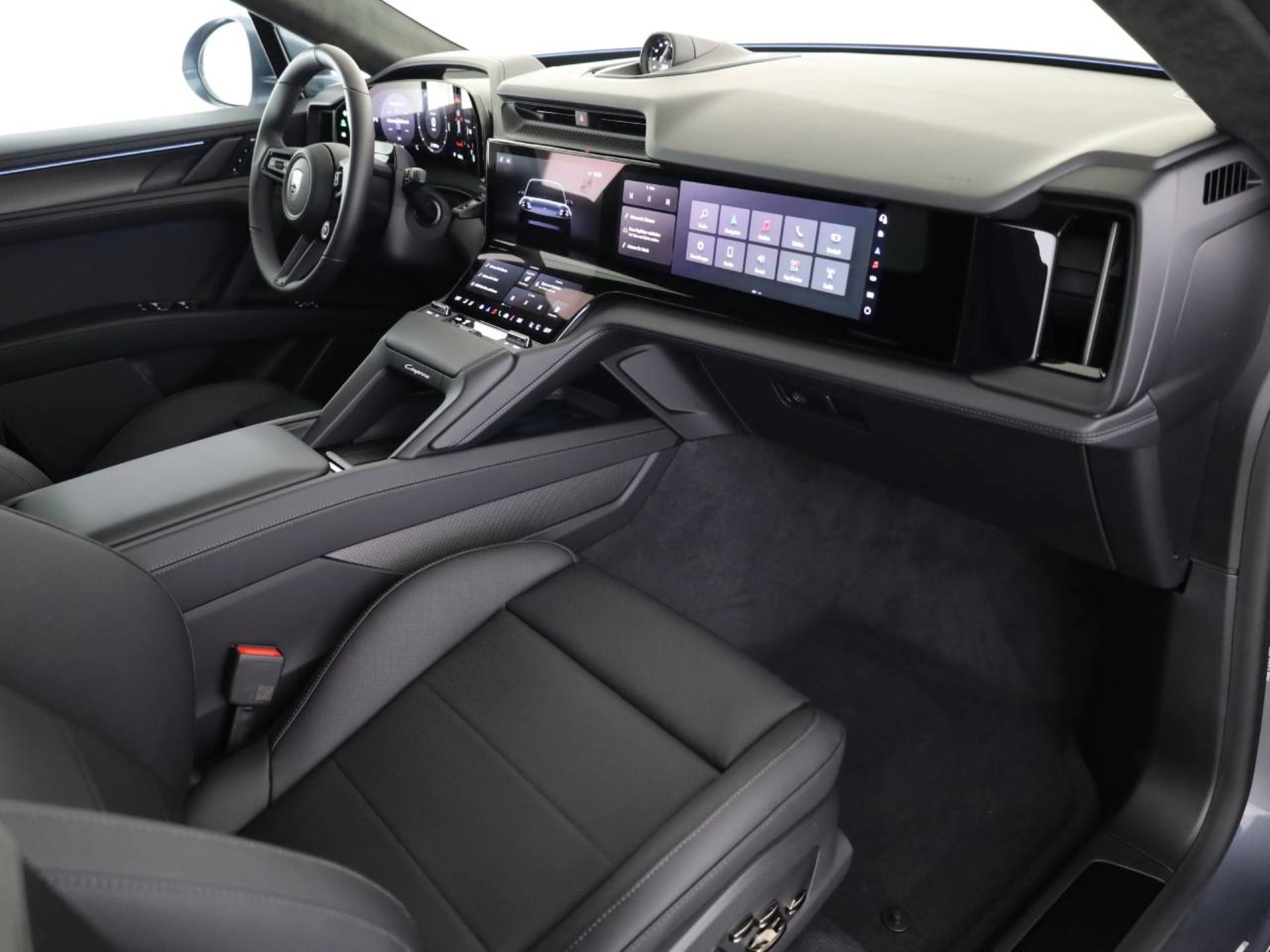 PORSCHE Cayenne Turbo Electric-image-11