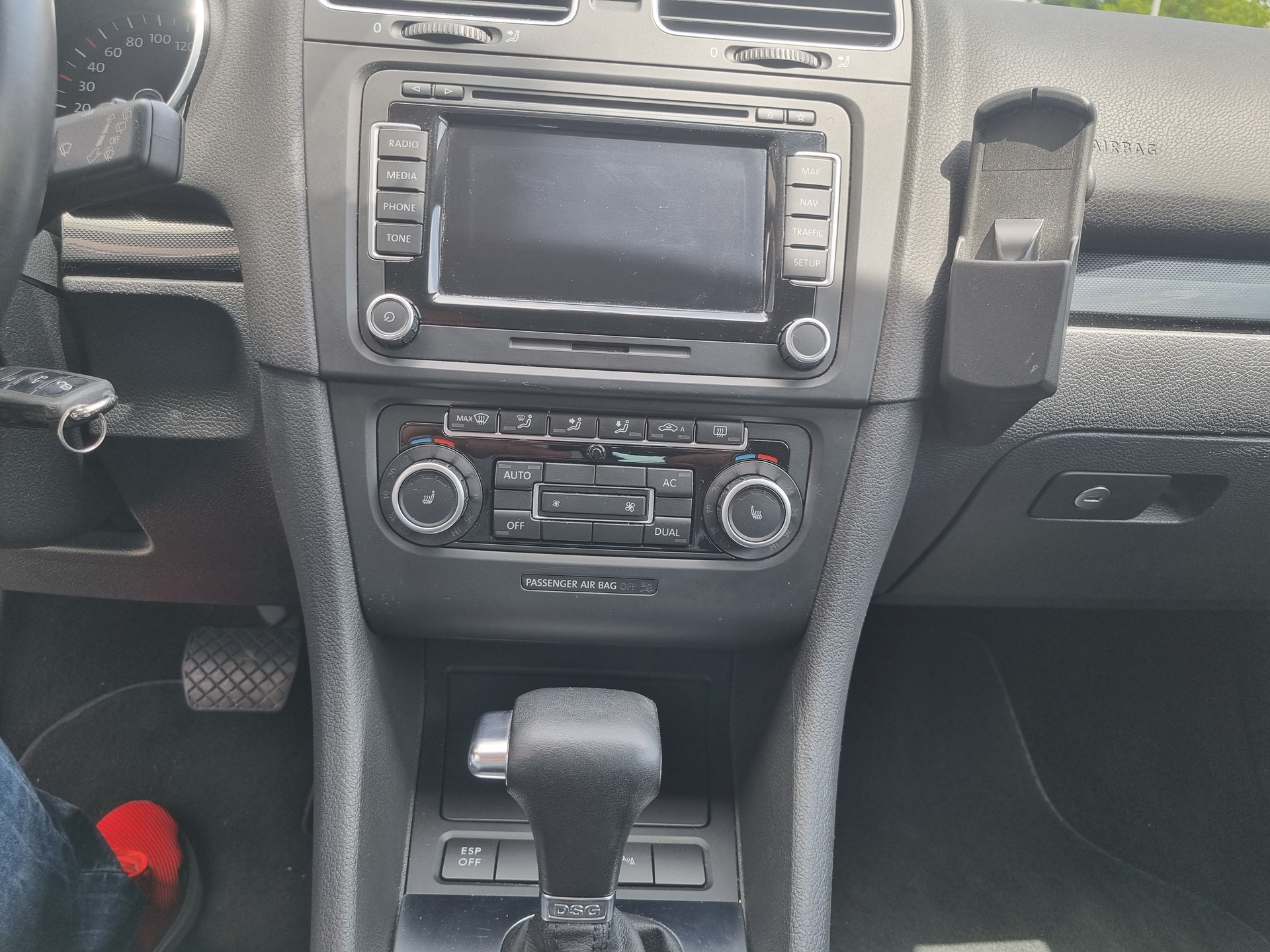 VW Golf 1.4 TSI Team DSG-image-14