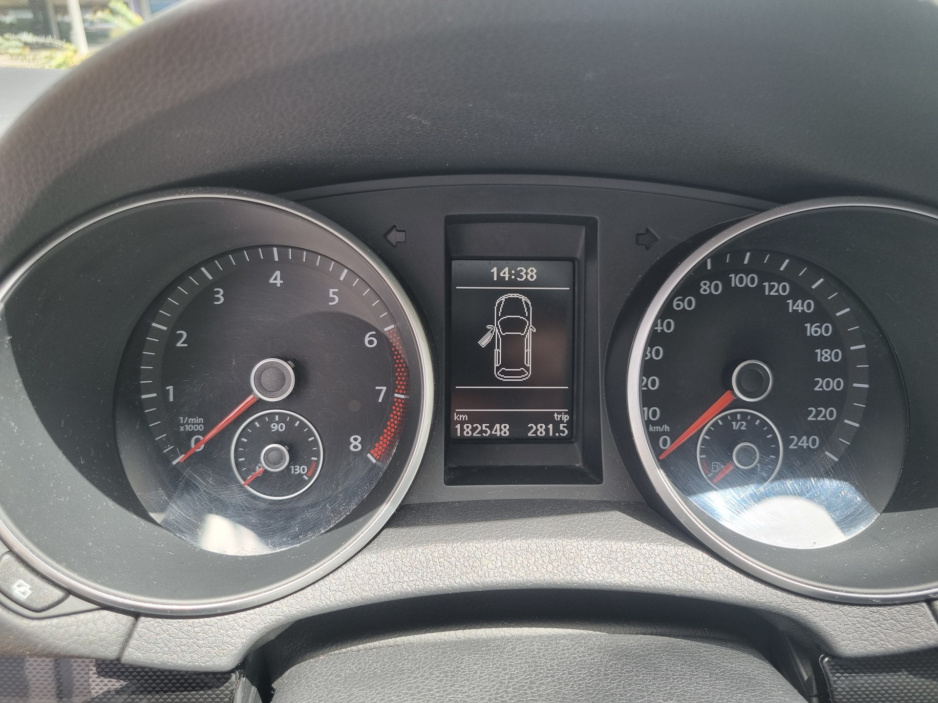 VW Golf 1.4 TSI Team DSG-image-13