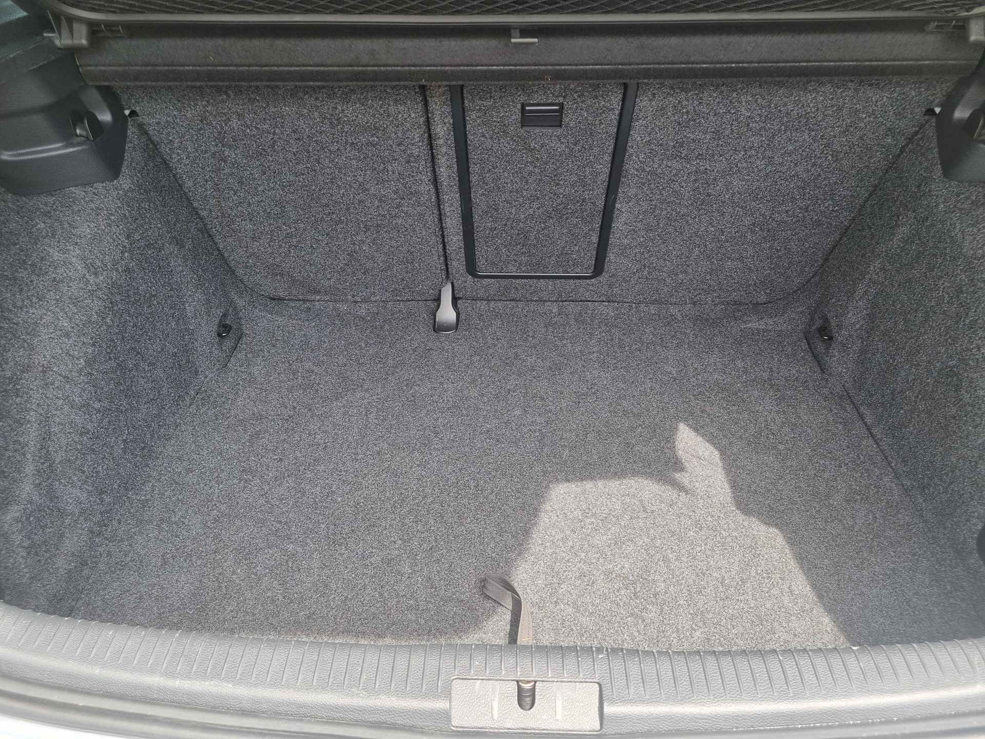 VW Golf 1.4 TSI Team DSG-image-7