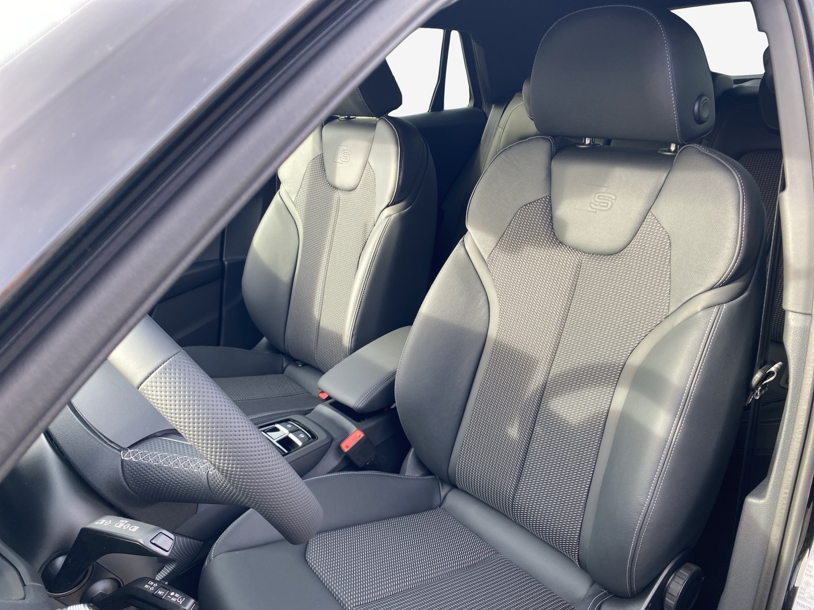 AUDI Q2 35 TFSI advanced S-tronic-image-7