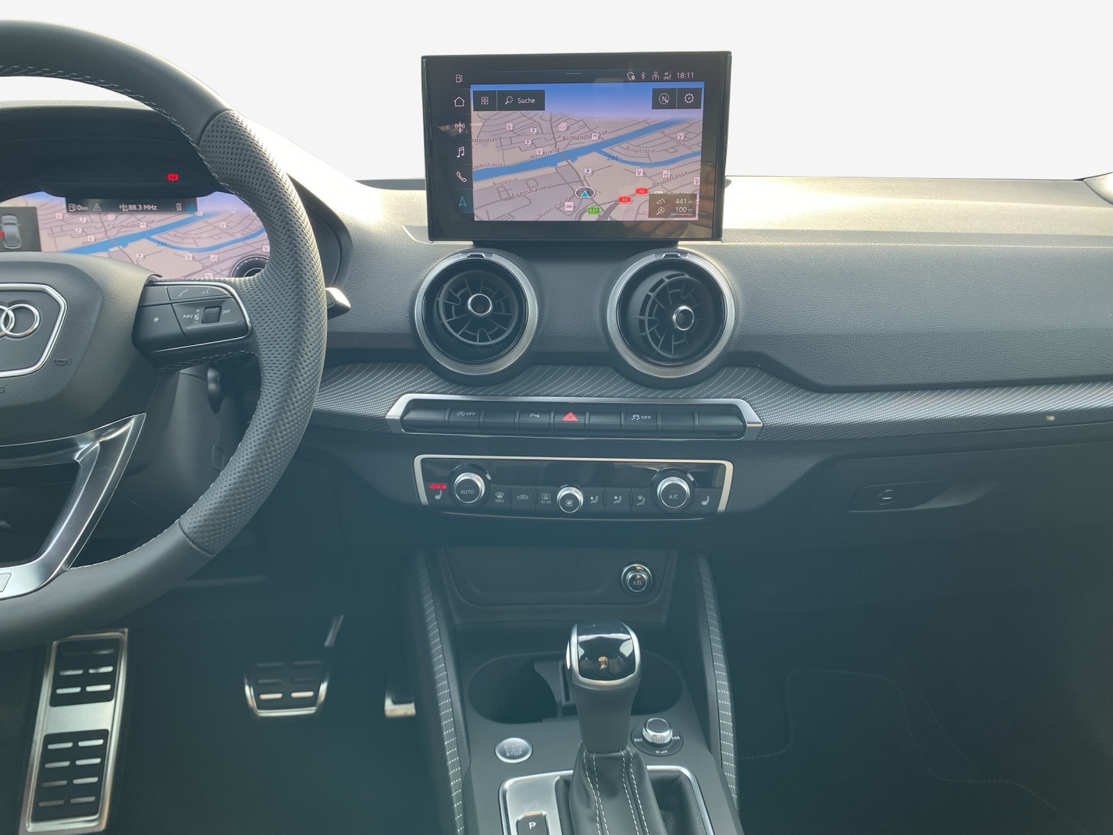 AUDI Q2 35 TFSI advanced S-tronic-image-10