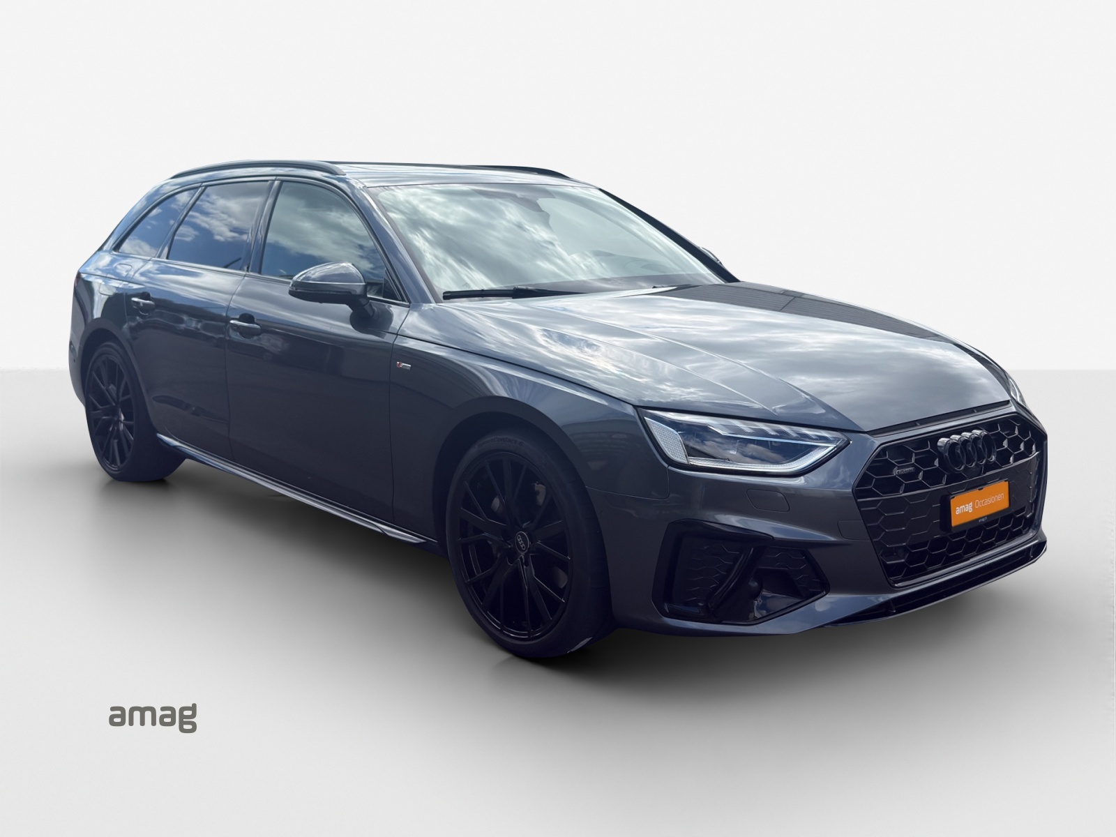 AUDI A4 Avant 40 TDI S line Attraction quattro S-tronic-image-5