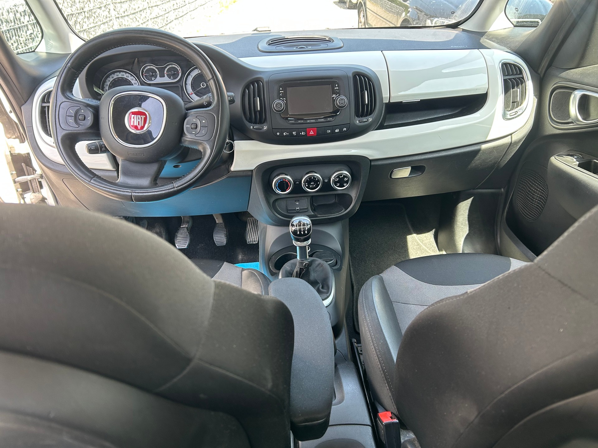 FIAT 500L 1.6 JTD Pop Star-image-6