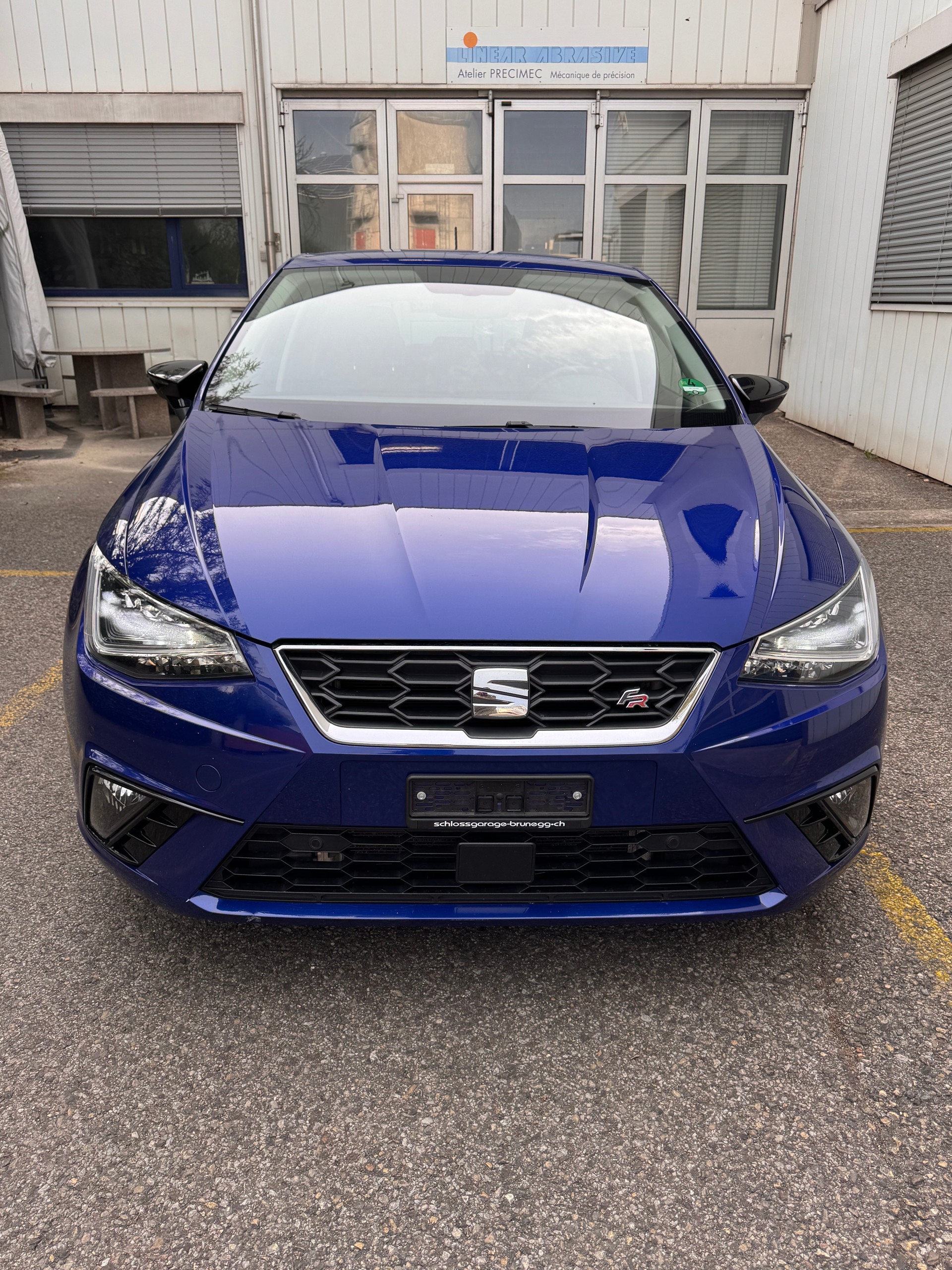 SEAT 1.5 TSI Swiss FR-image-1