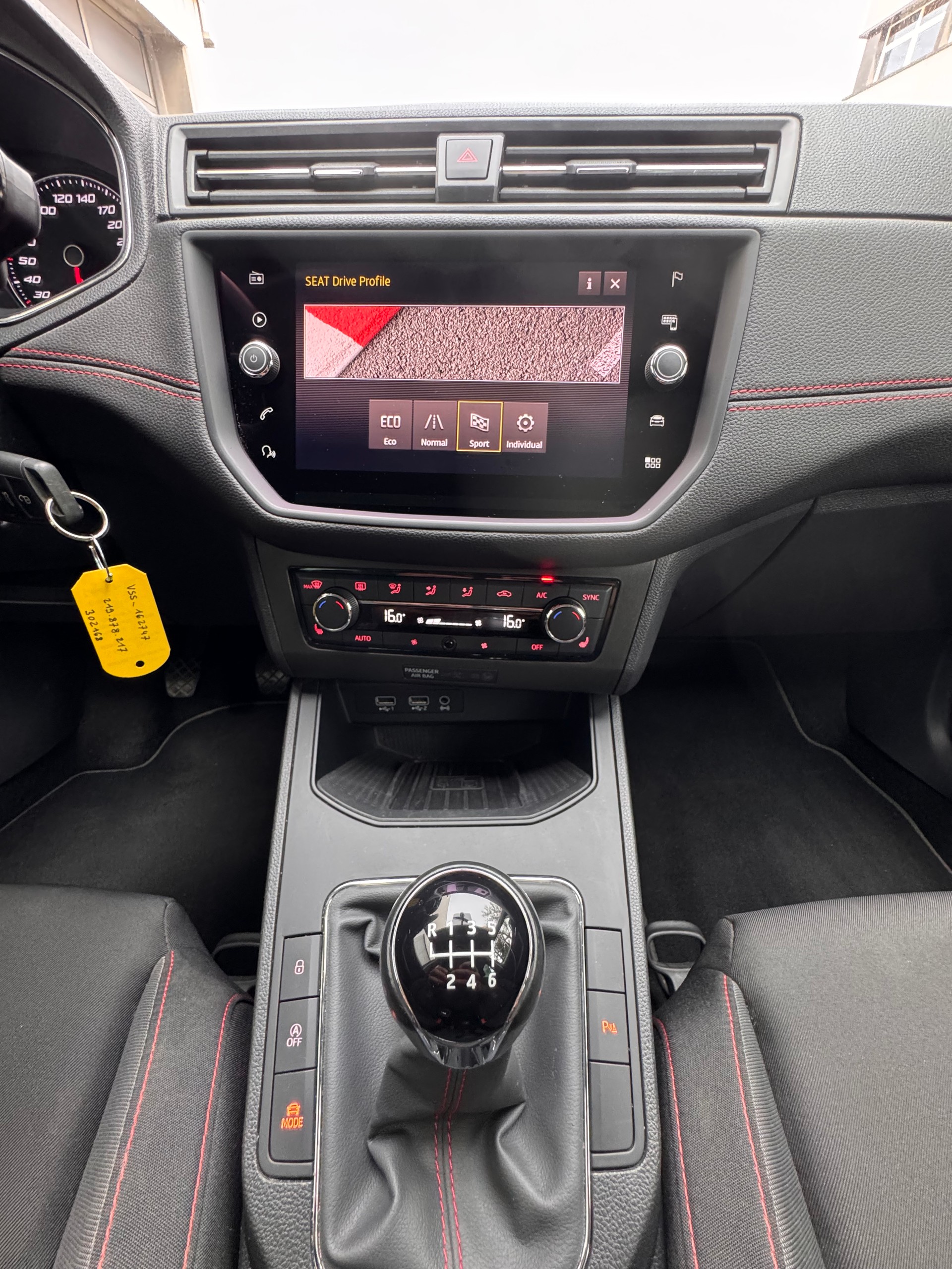 SEAT 1.5 TSI Swiss FR-image-7