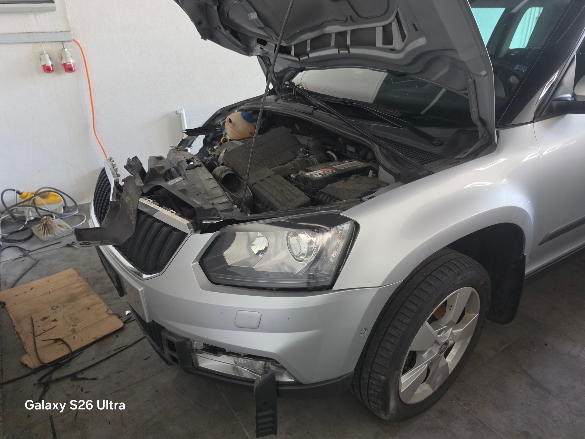 SKODA Yeti 1.8 TSI Ambition 4x4 DSG-image-0